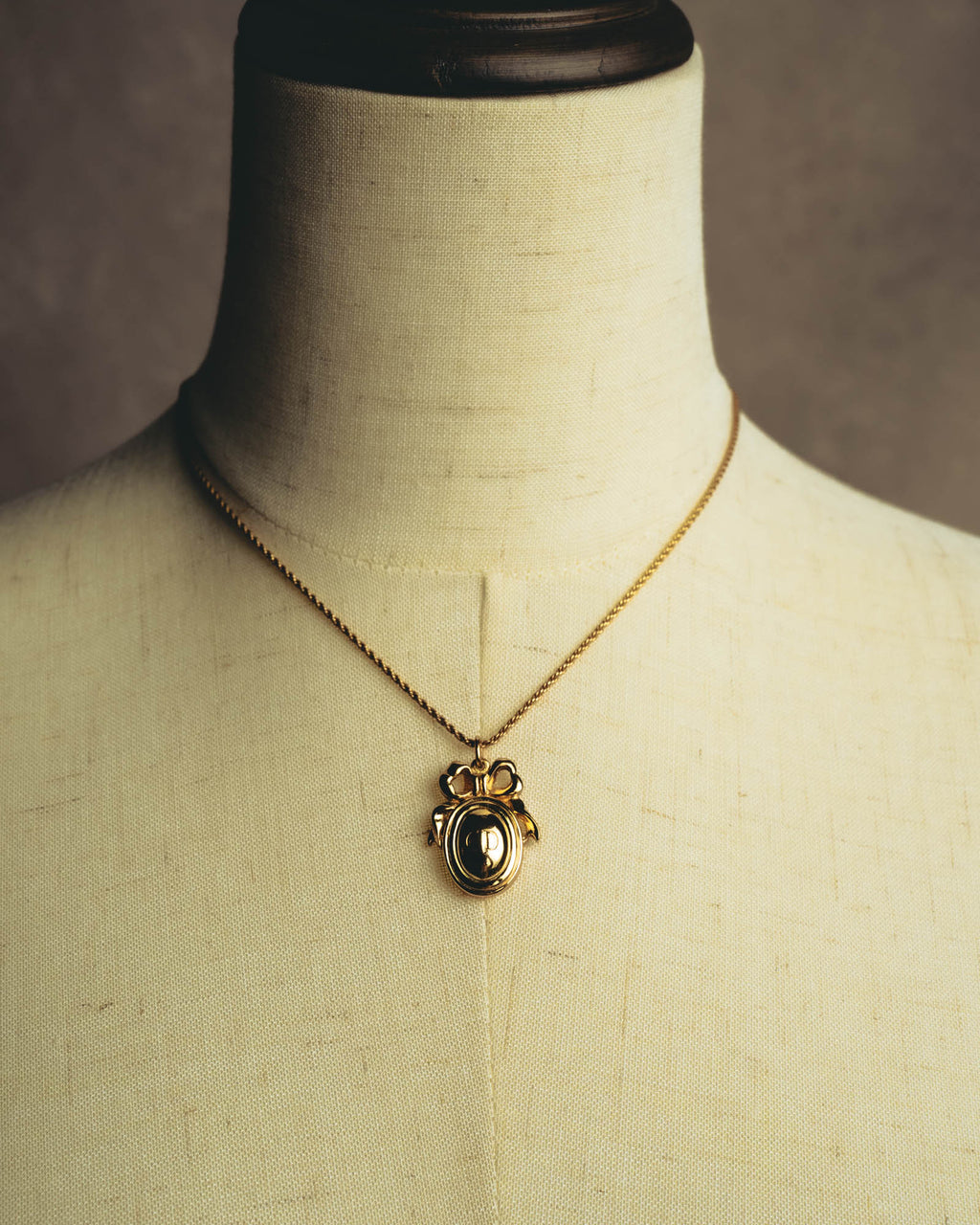 "Christian Dior" 80's-90's Gold monogram pendant necklace