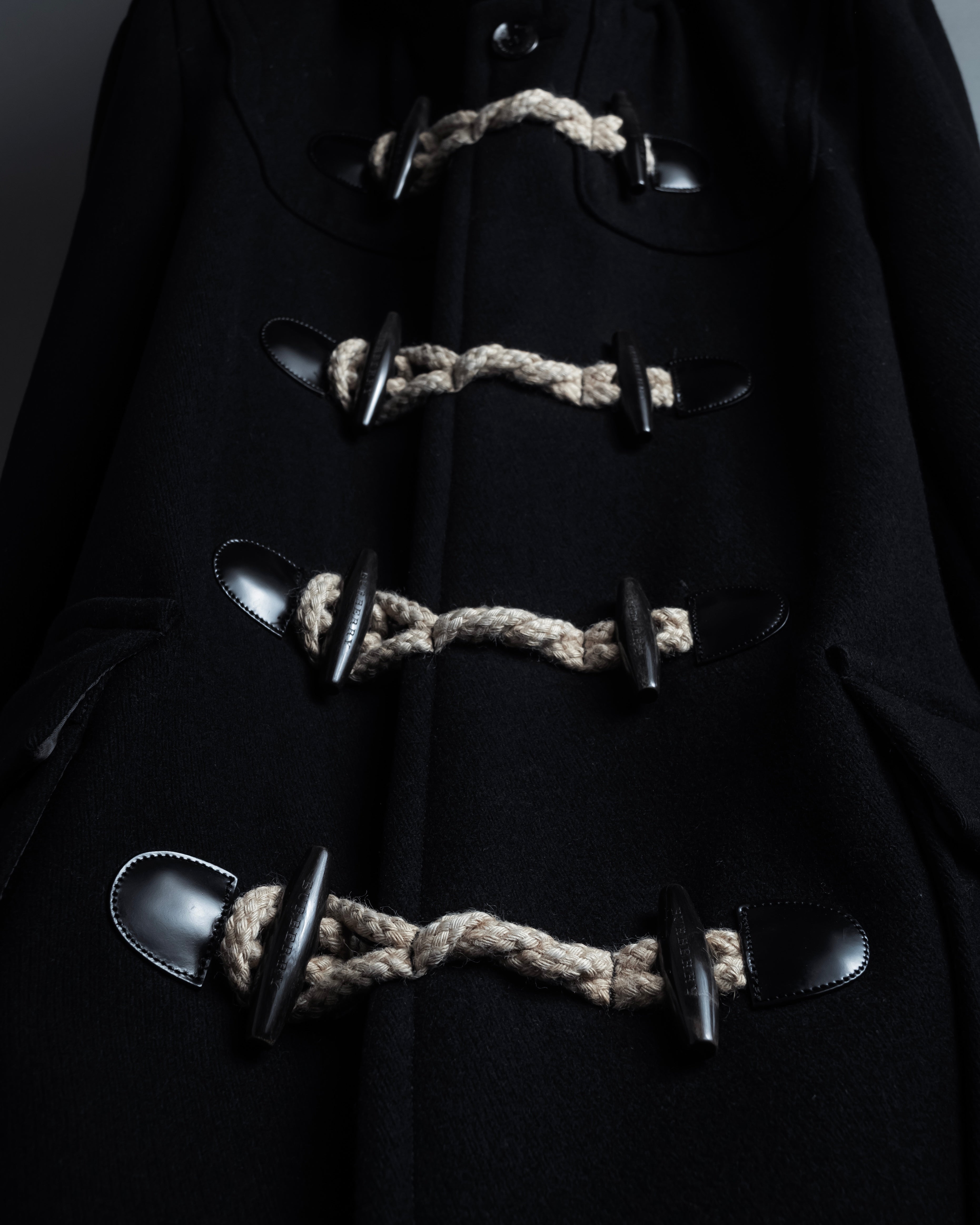 "BURBERRY" Classic detailing melton wool duffle coat