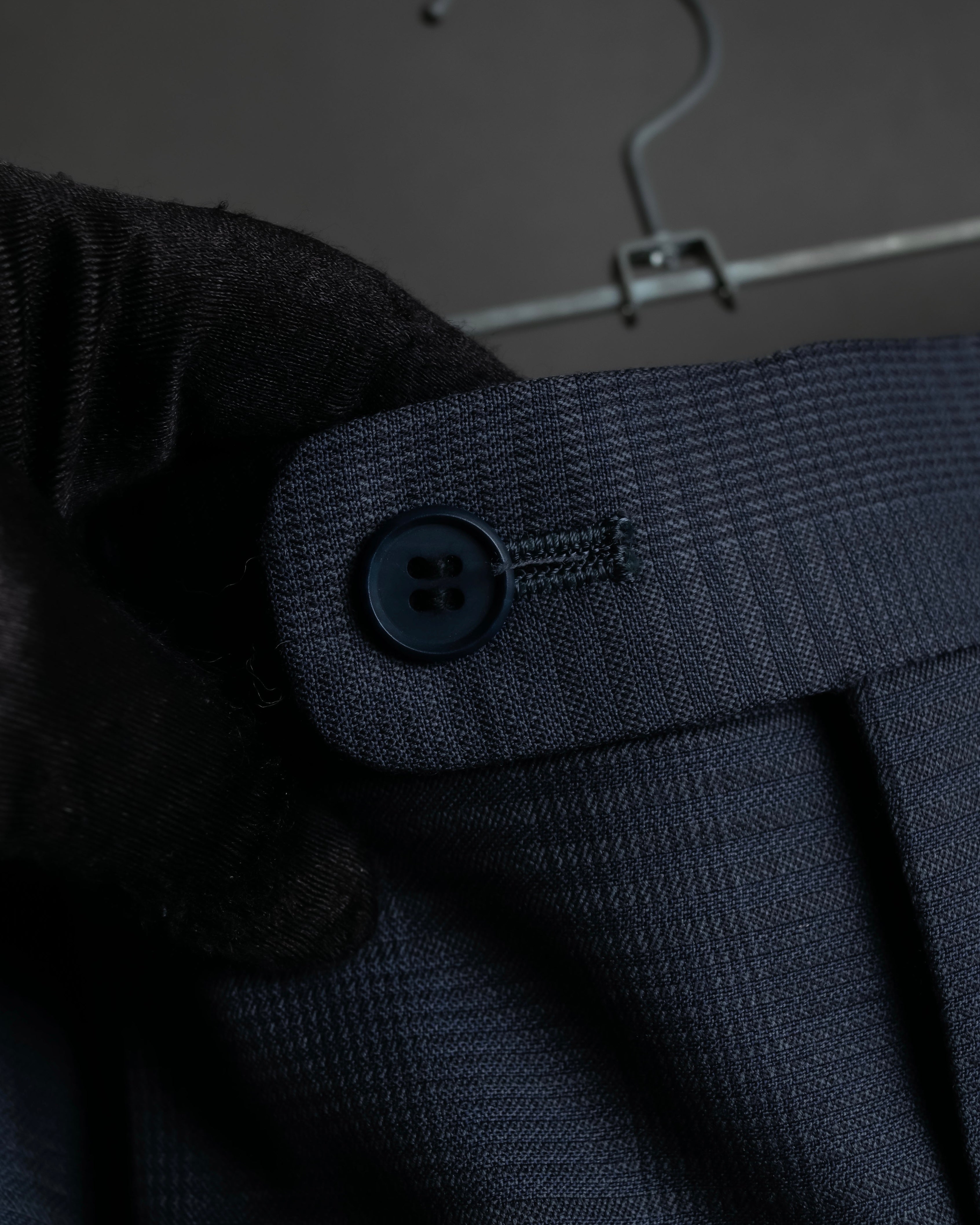 "CHRISTIAN DIOR MONSIEUR"
Shadow check pattern structured set up