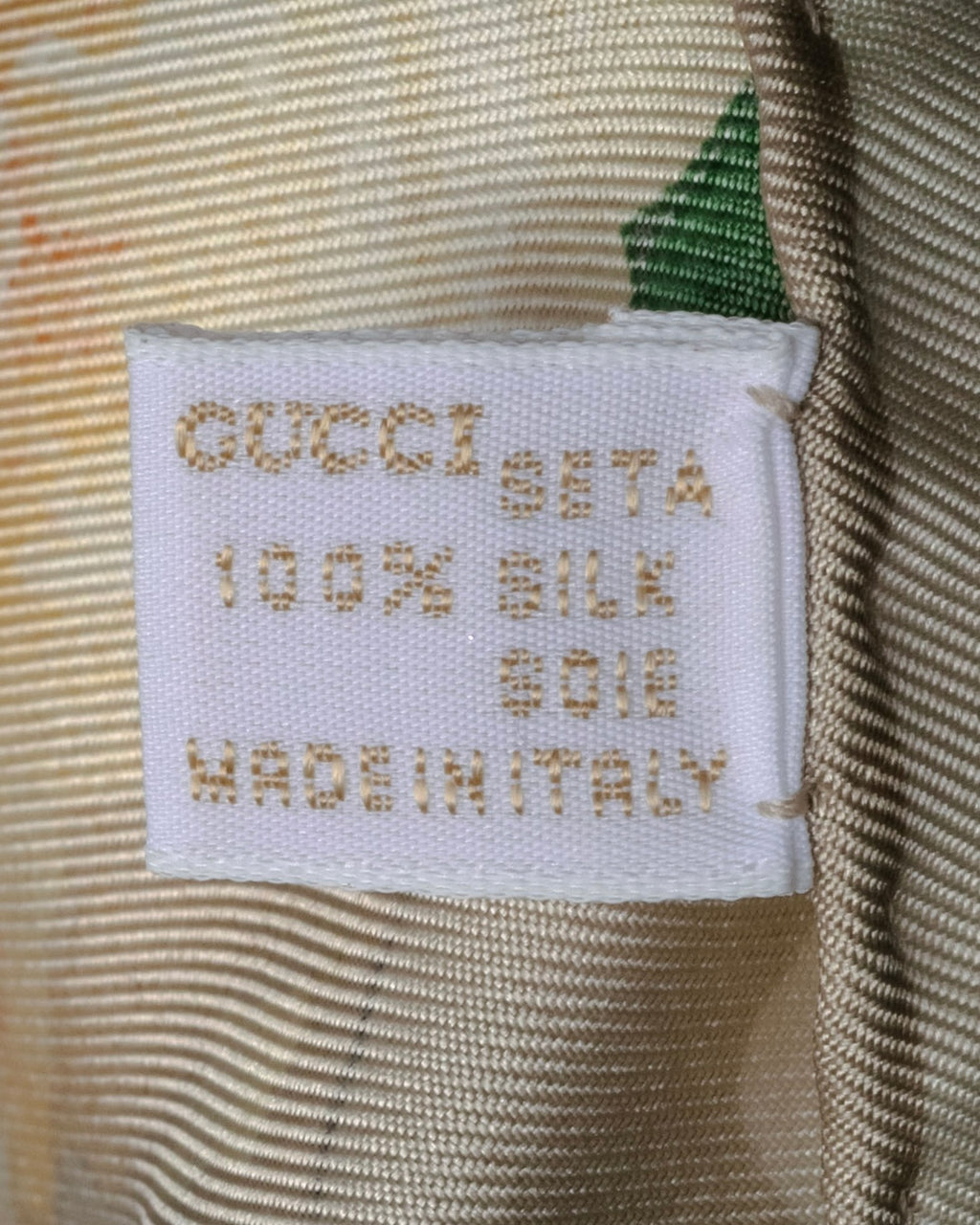 “GUCCI” 80’s-90’s Floral logo silk scarf