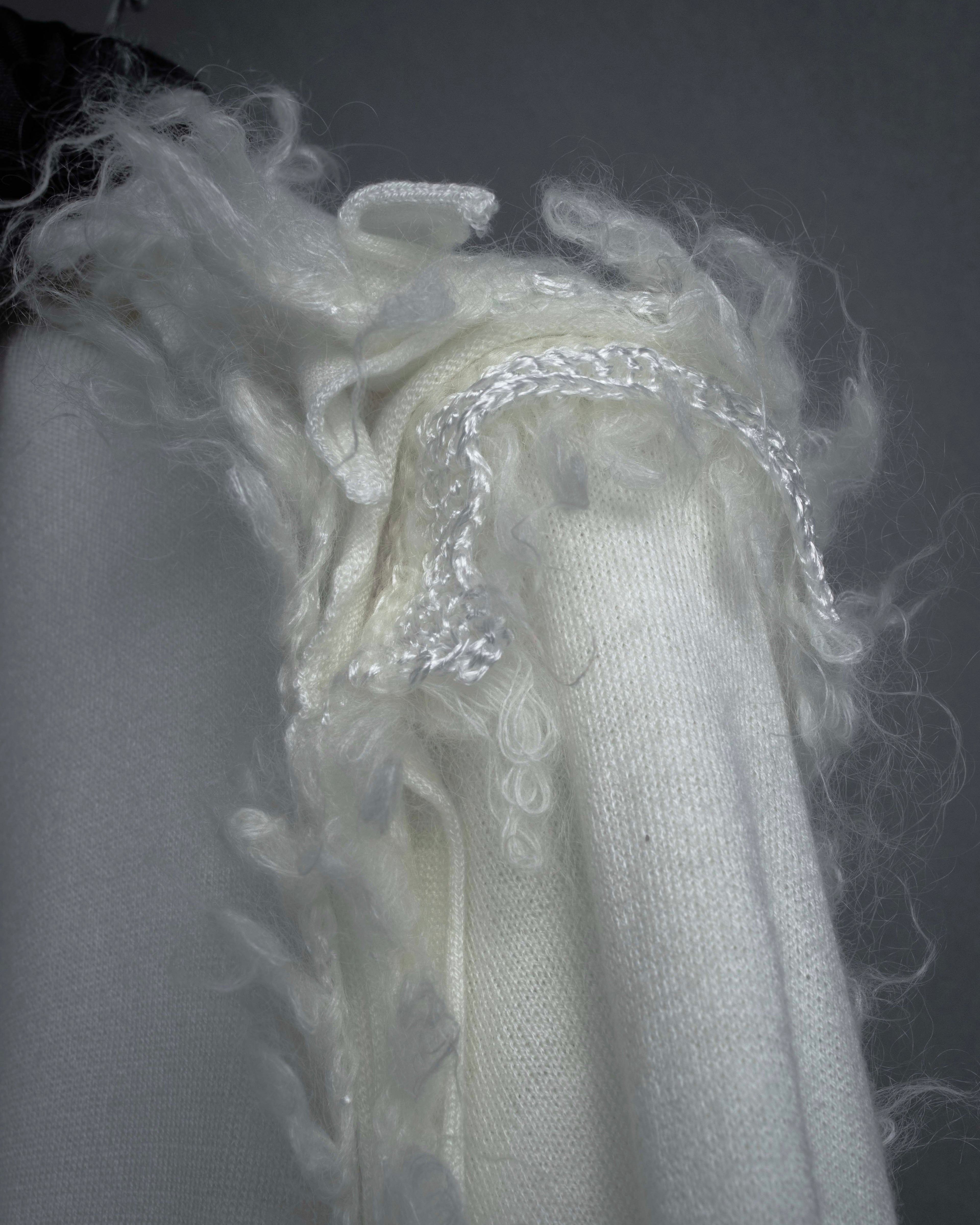 "COMME des GARCONS" 18AW layered mesh design fringe thick knit