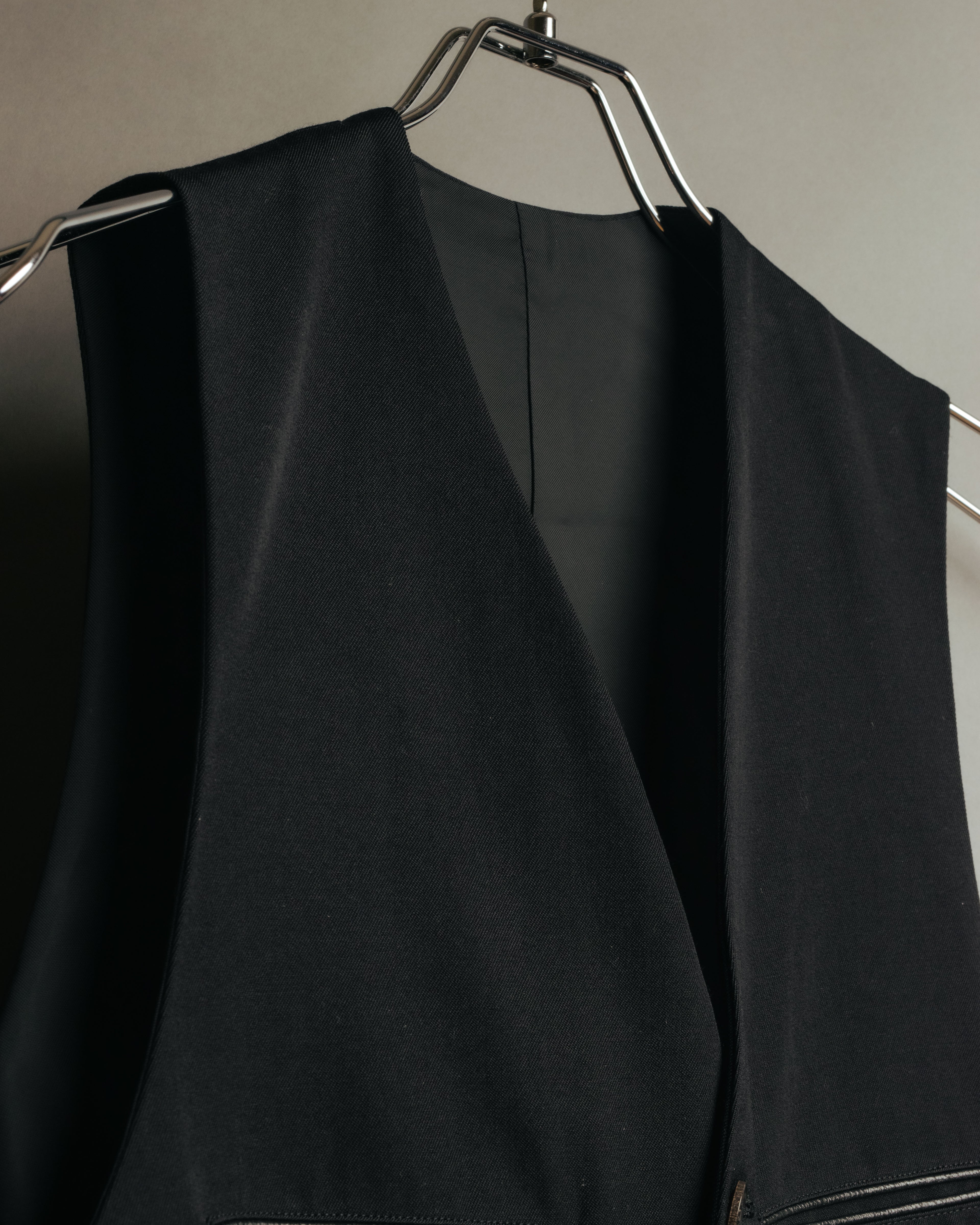 -SPECIAL- “Y’s” 90’s long tailored leather-trimmed vest