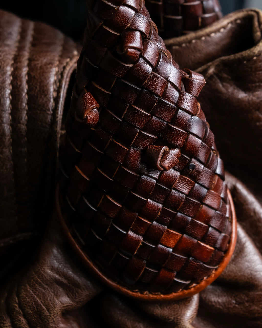 "FENDI" Brown color edition Spy bag