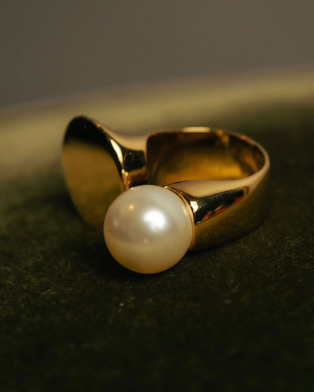 “Chloé” 2015-2016 darcey pearl fork ring