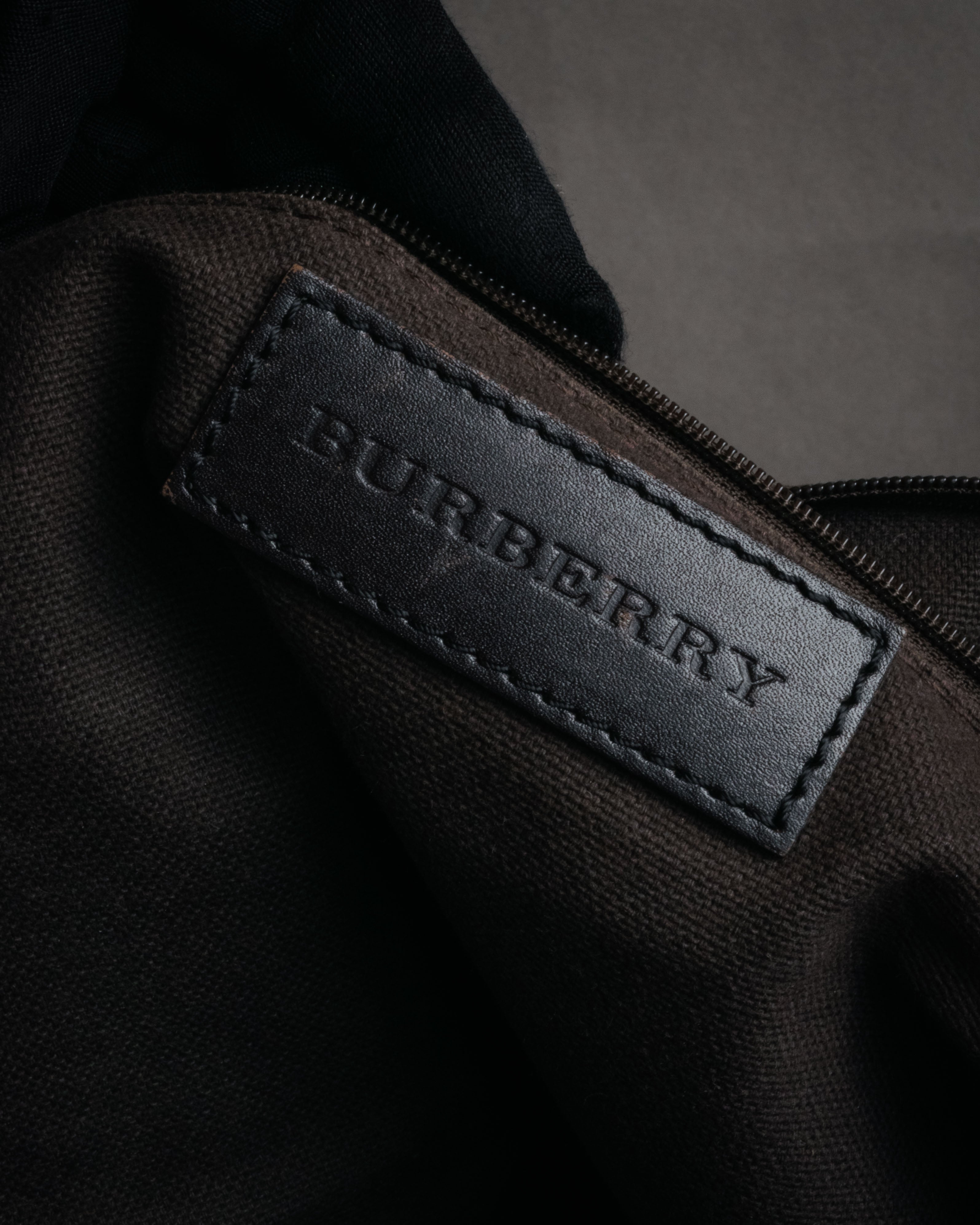 “BURBERRY” 2010’s Brogue tassel leather bag
