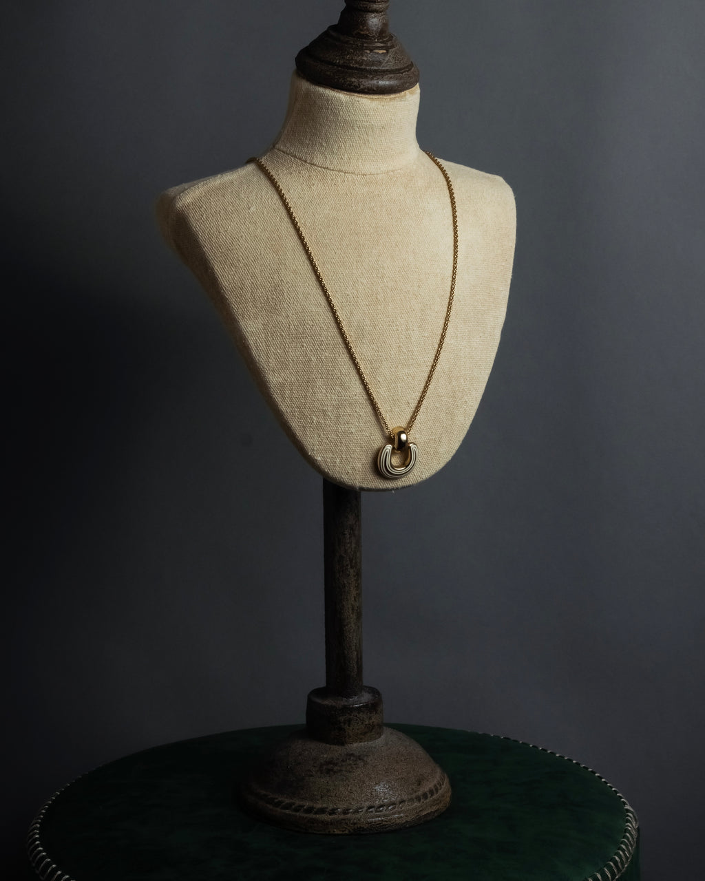 "Christian Dior" Arch motif top gold tone necklace