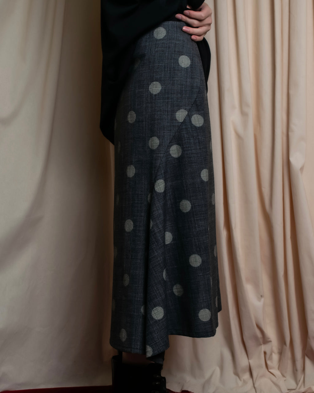 "YOHJI YAMAMOTO +NOIR" Large polka dot pattern flared skirt
