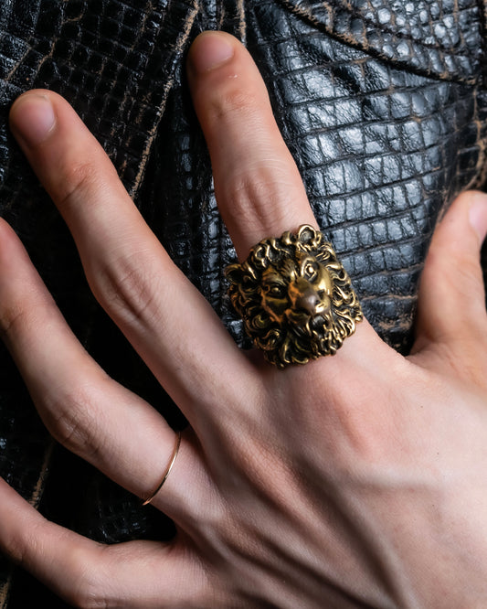 "GUCCI" Realistic detailed lion head ring