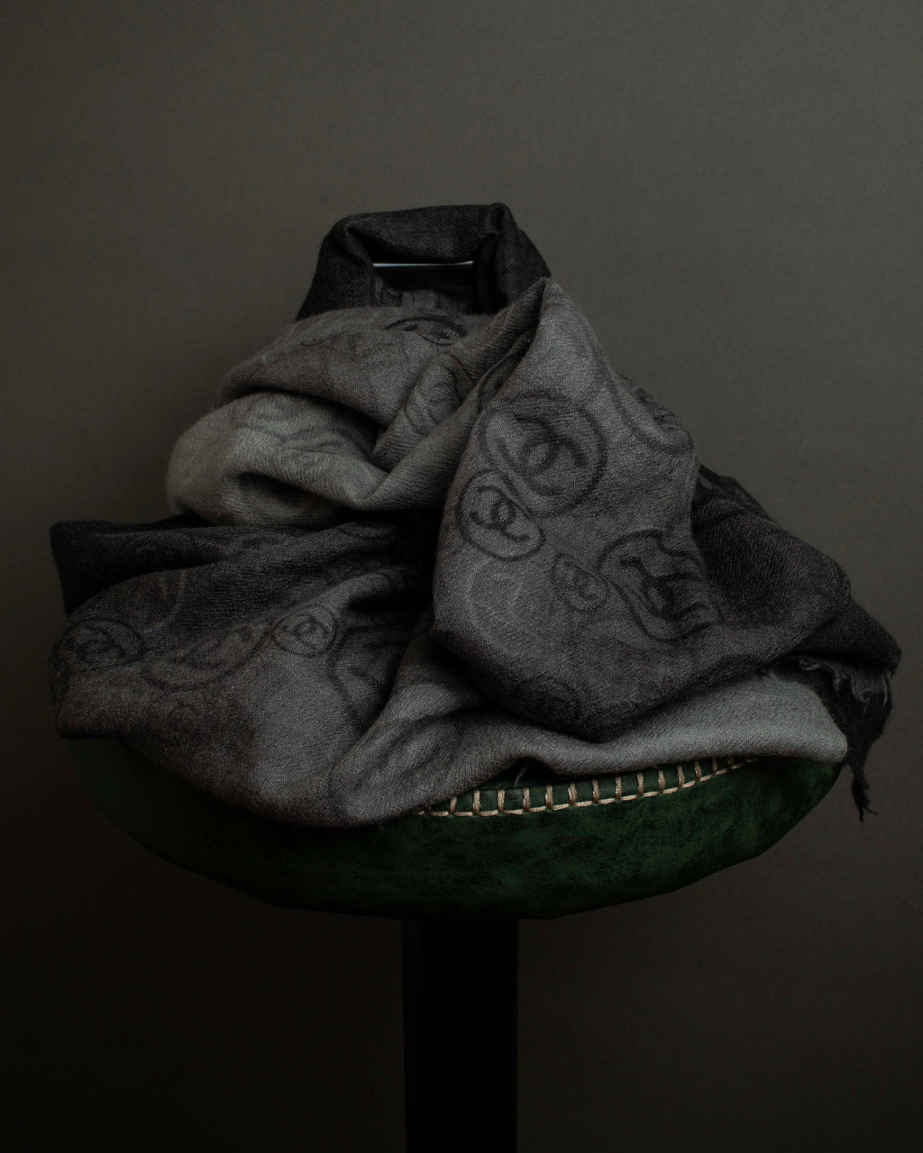 "CHANEL" Logo engraved design cashmere super large stole