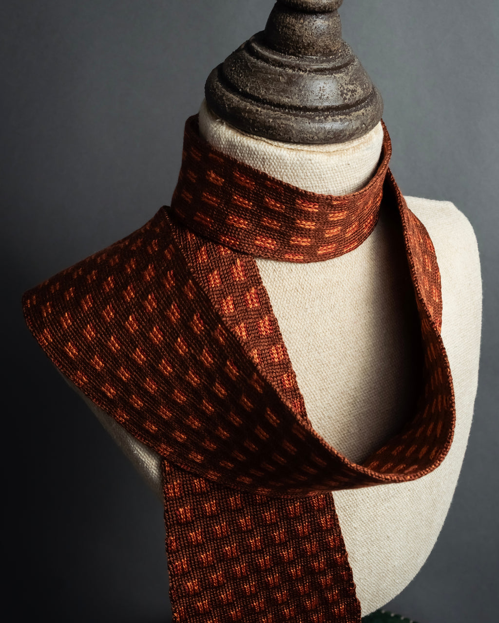 "HERMES" Mosaic dot knit silk neck tie