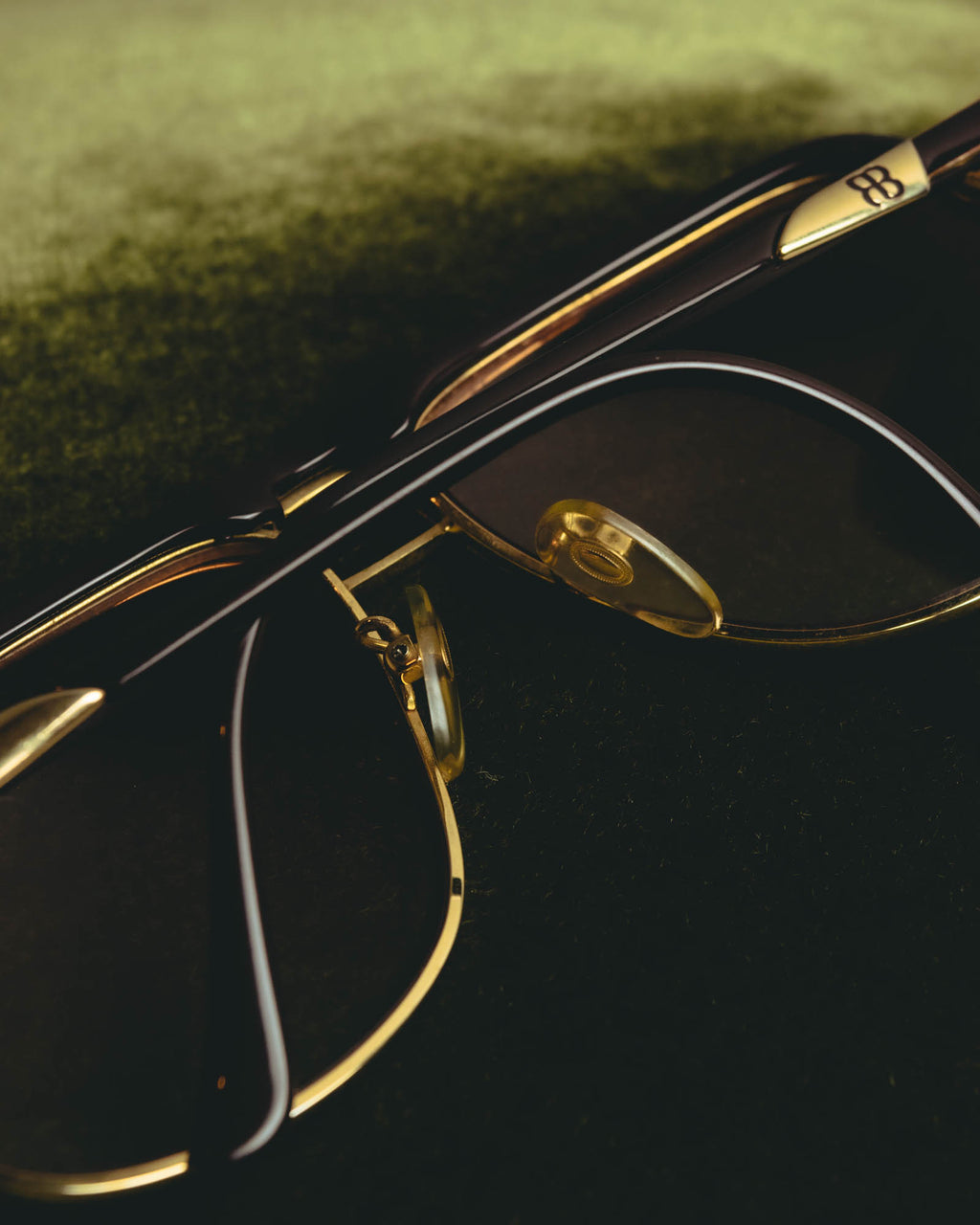 "BALENCIAGA" 80's-90's Oversized aviator sunglasses
