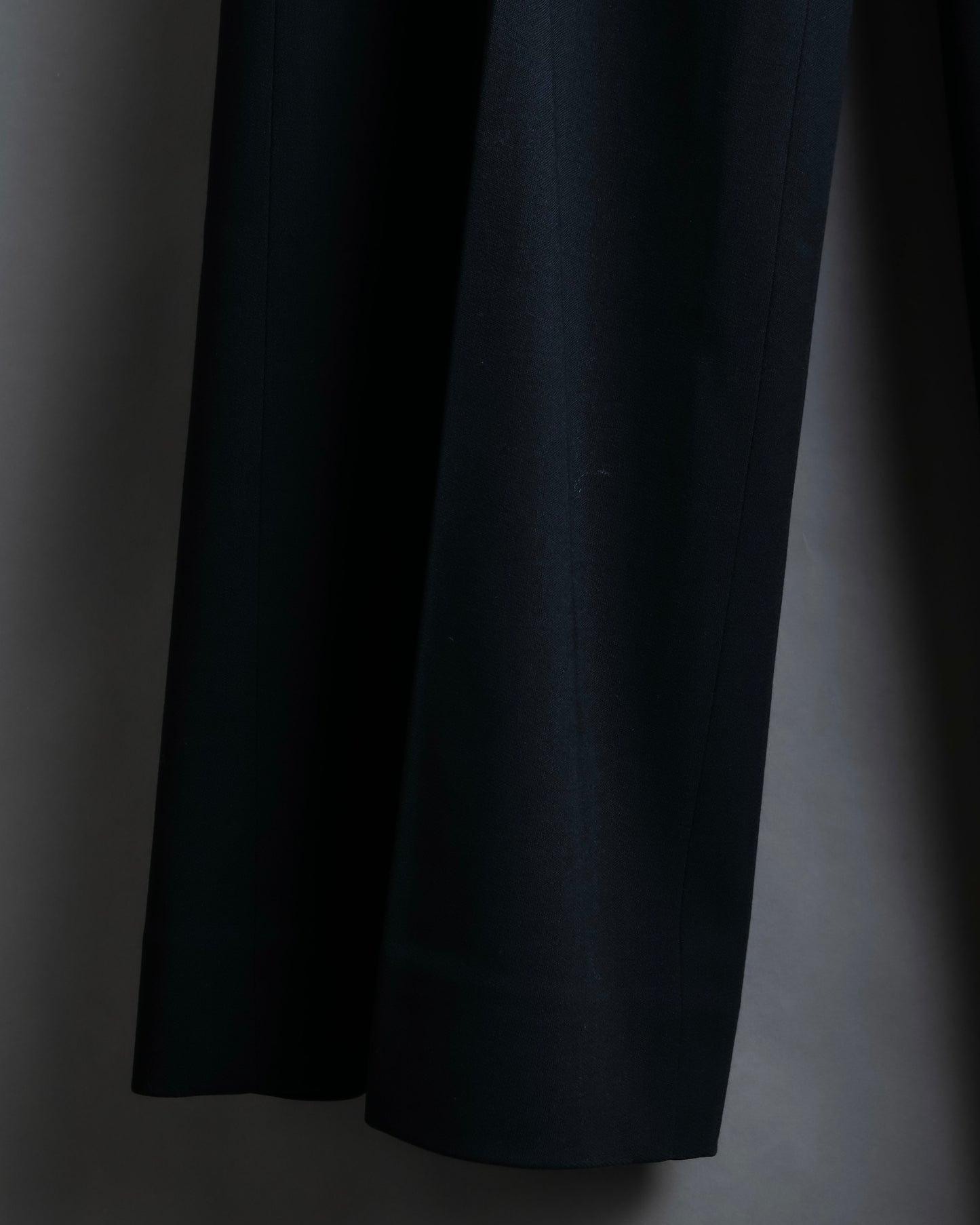 "CHANEL" 100% wool belted wide straight slacks