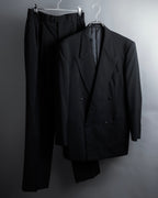 "YVES SAINT LAURENT" Straight tailoring design set up