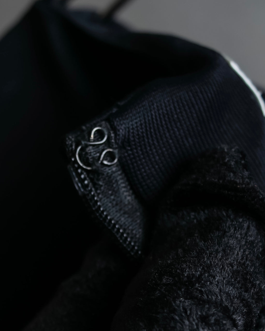 "CELINE" Gathered design vertical line dress