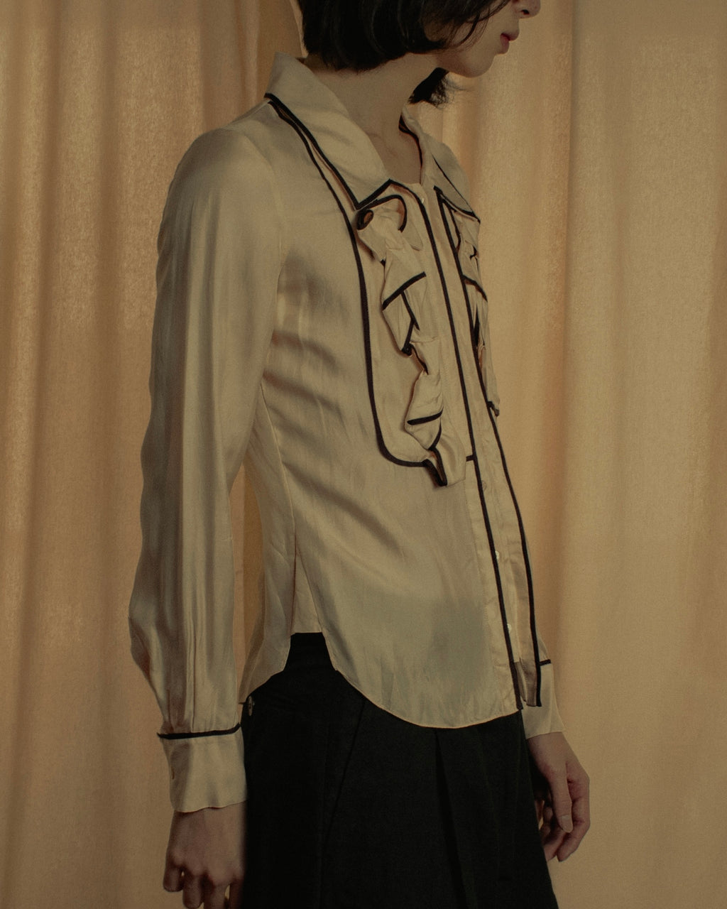 "CELINE" 00’s Piped ruffle silk blouse