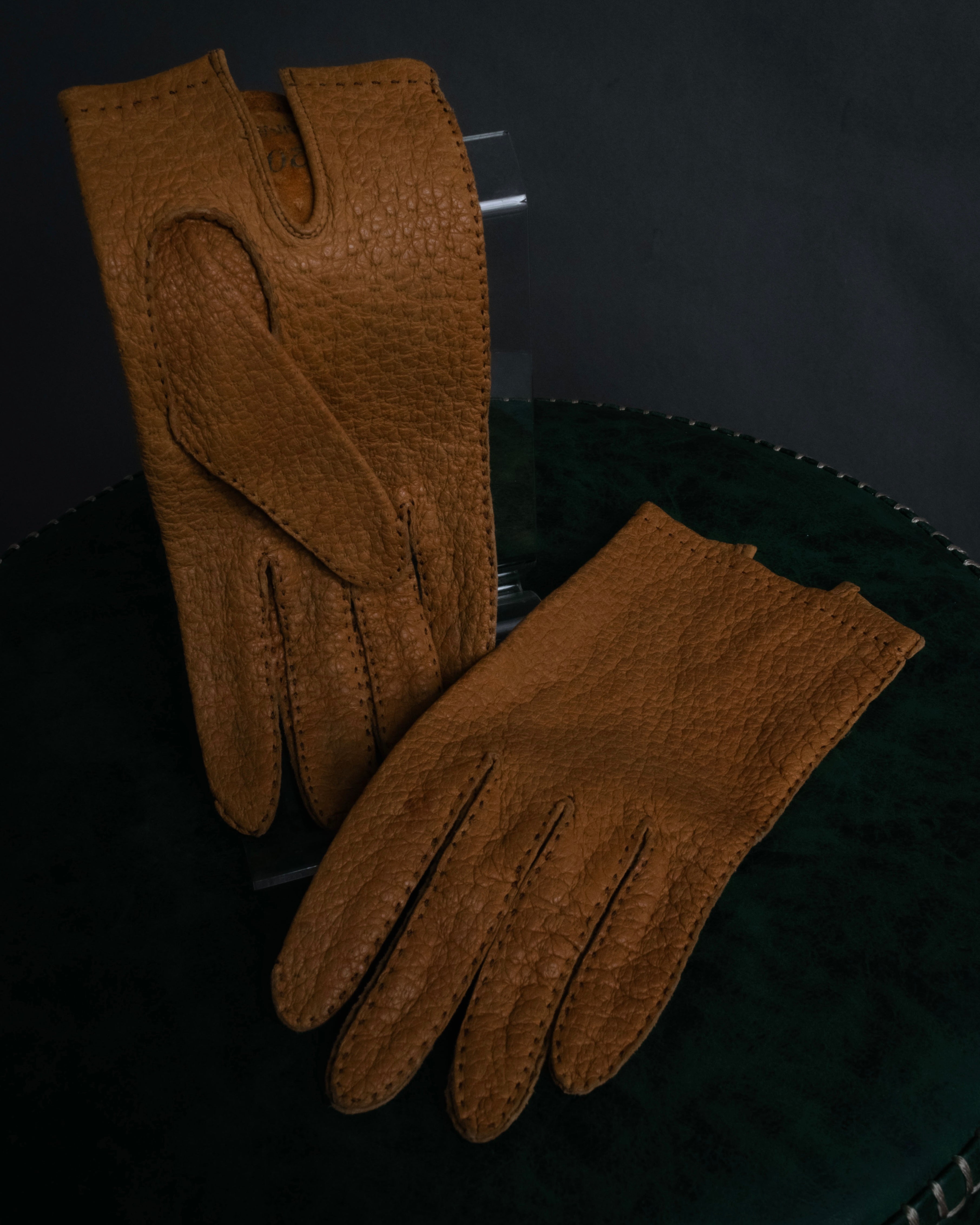 “Yves Saint Laurent” 80’s-90’s Hand-stitched peccary leather gloves