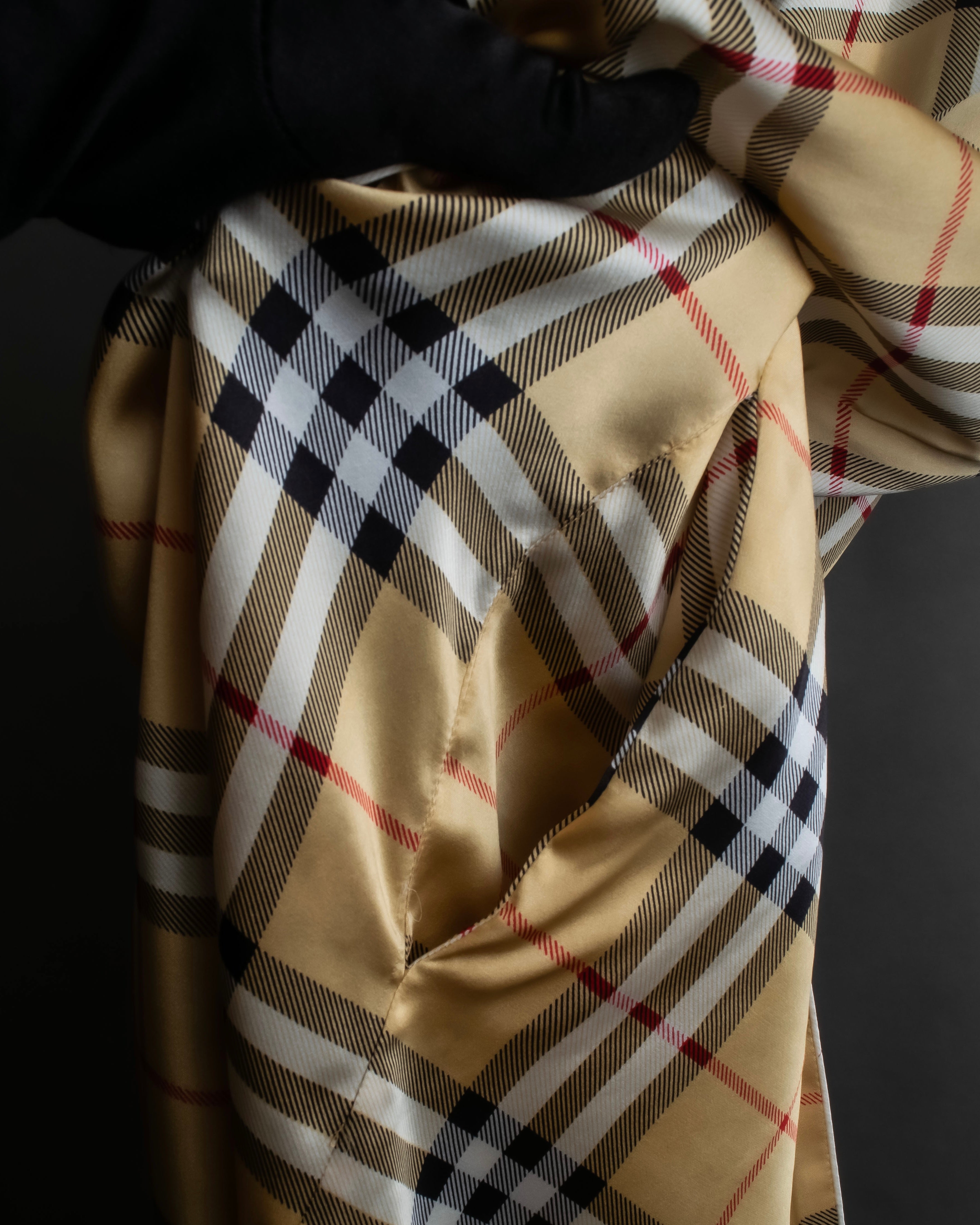 "BURBERRYS" Nova check maxi length silk gown coat