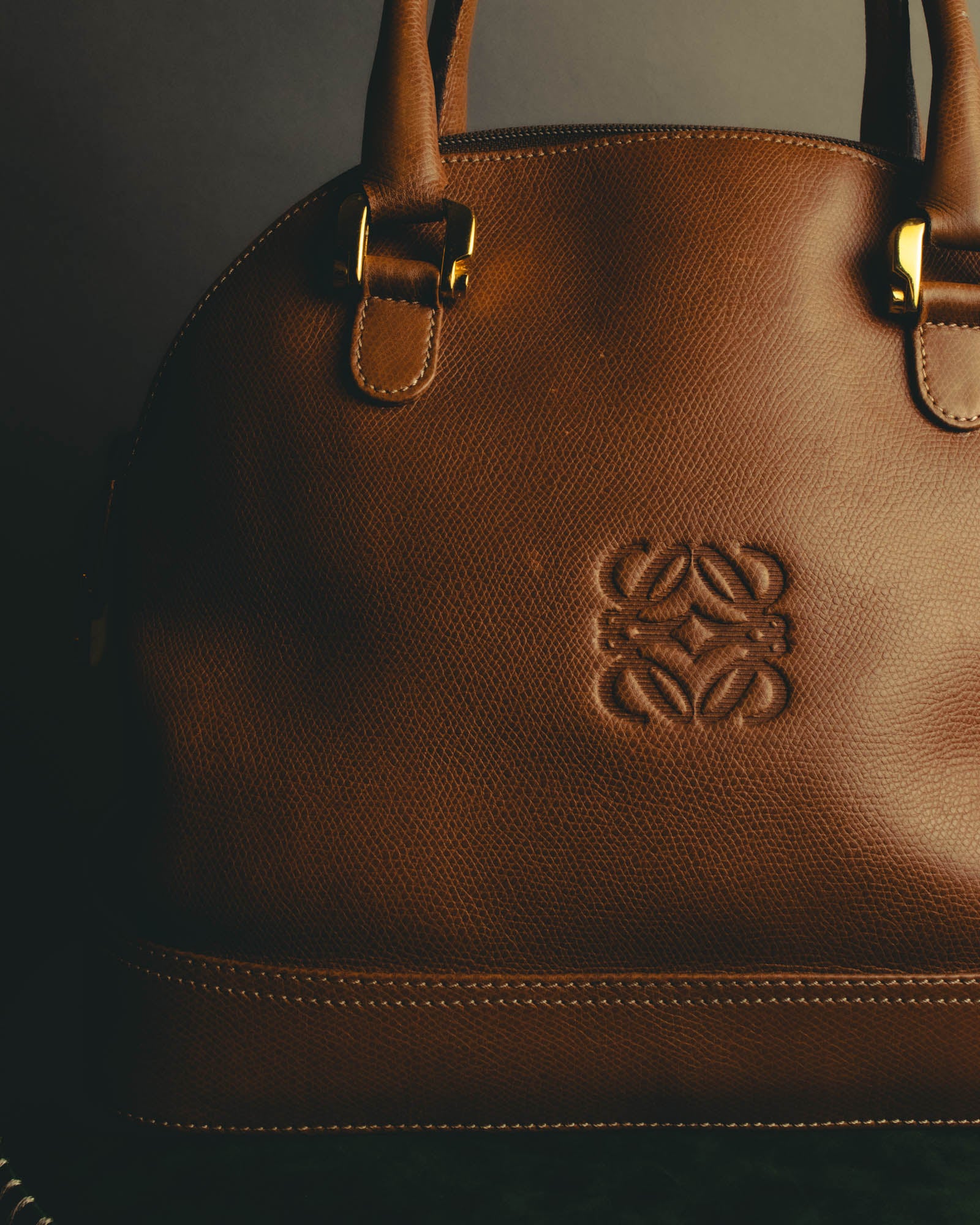 "LOEWE" 80s–00's logo embossed leather handbag
