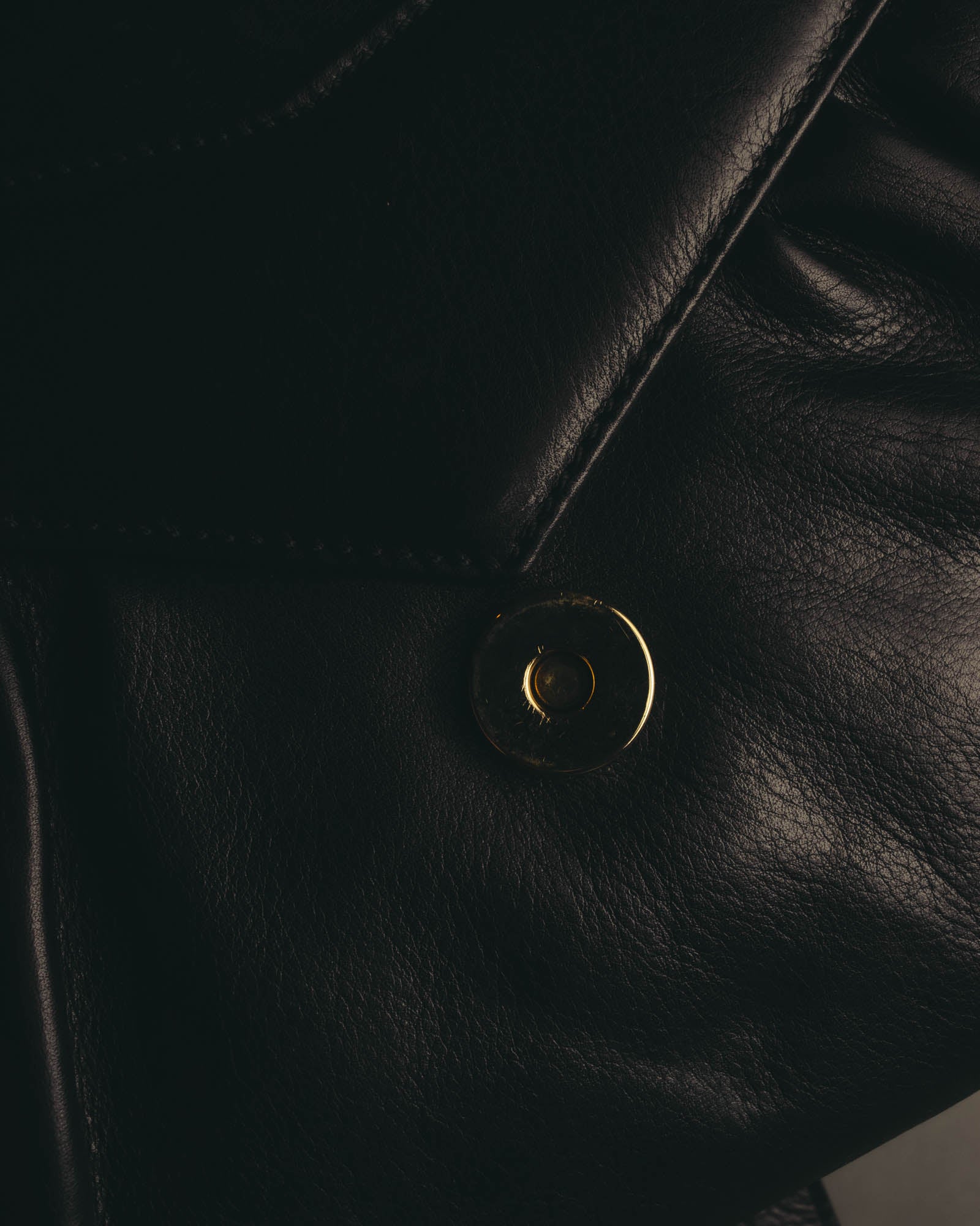 "CELINE" 70's-80's Classic black leather shoulder bag