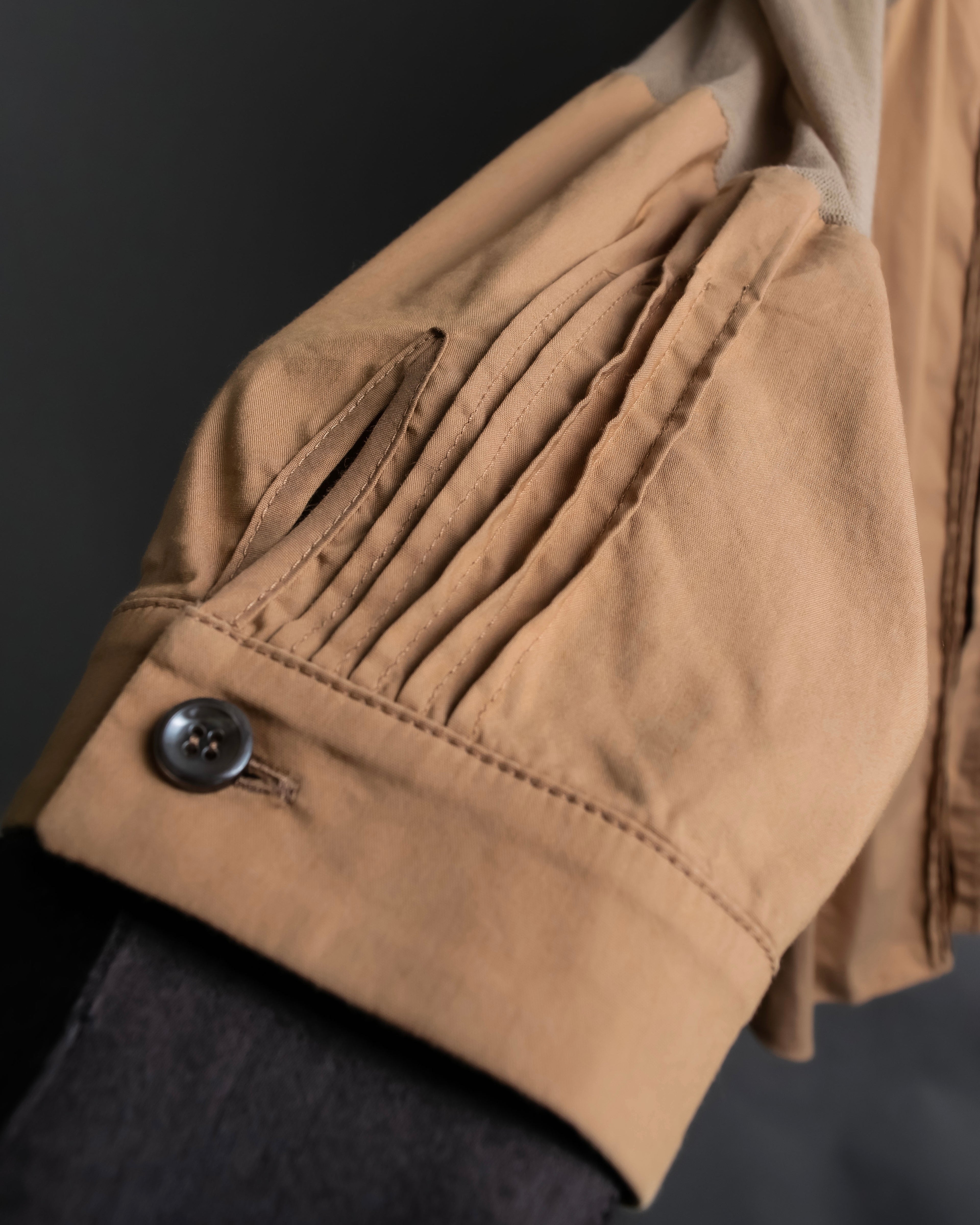 "N21 NUMEROVENTUNO" Switching design concealed shirt