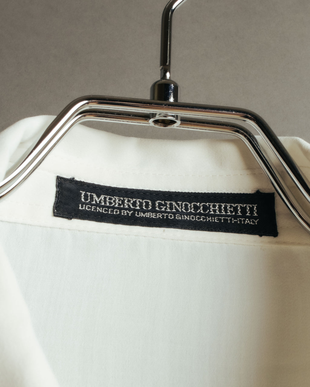 “UMBERTO GINOCCHIETTI“ 80’s-90’s pleated front ivory dress shirt