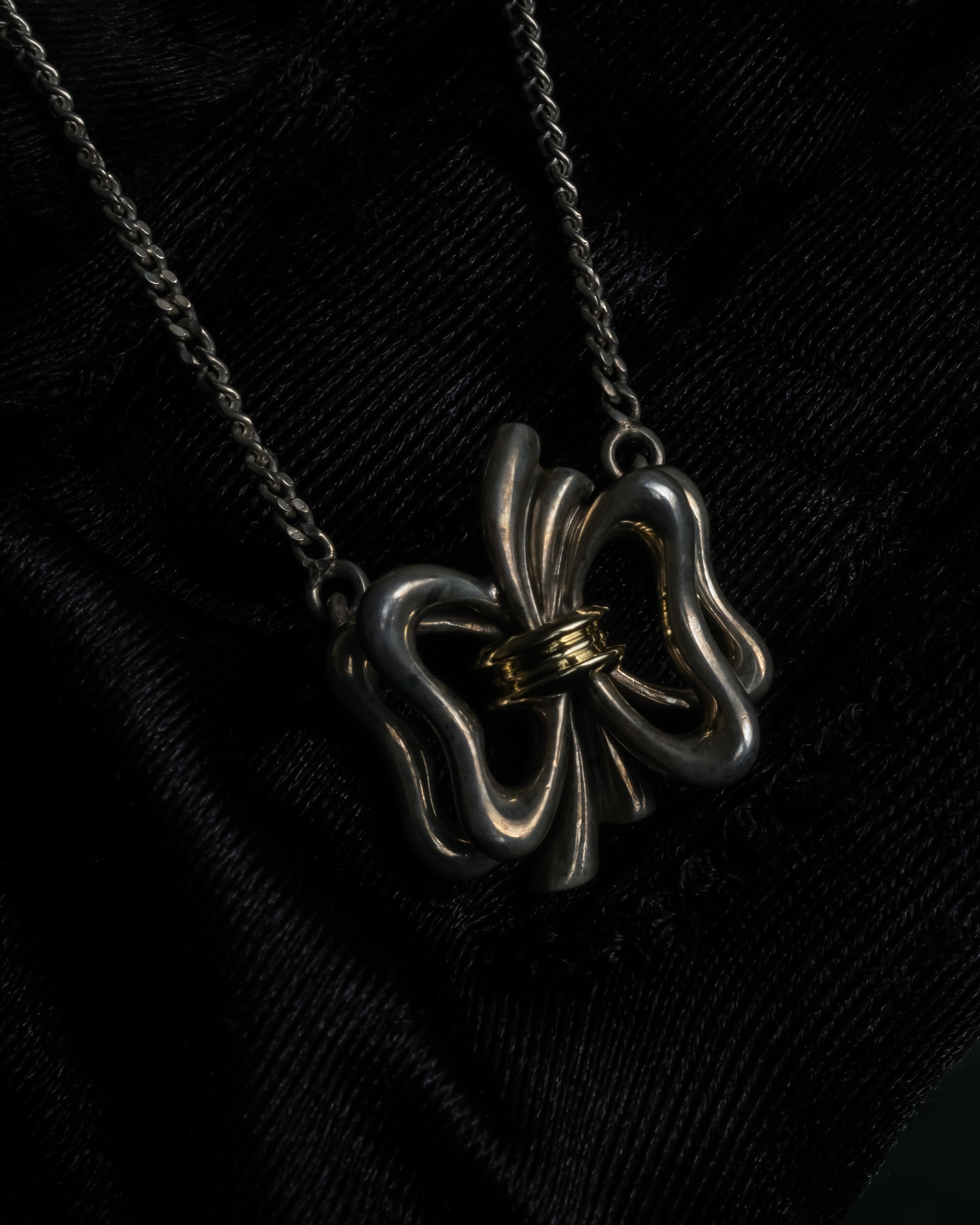 "Tiffany & Co." Silver 925 ribbon motif necklace