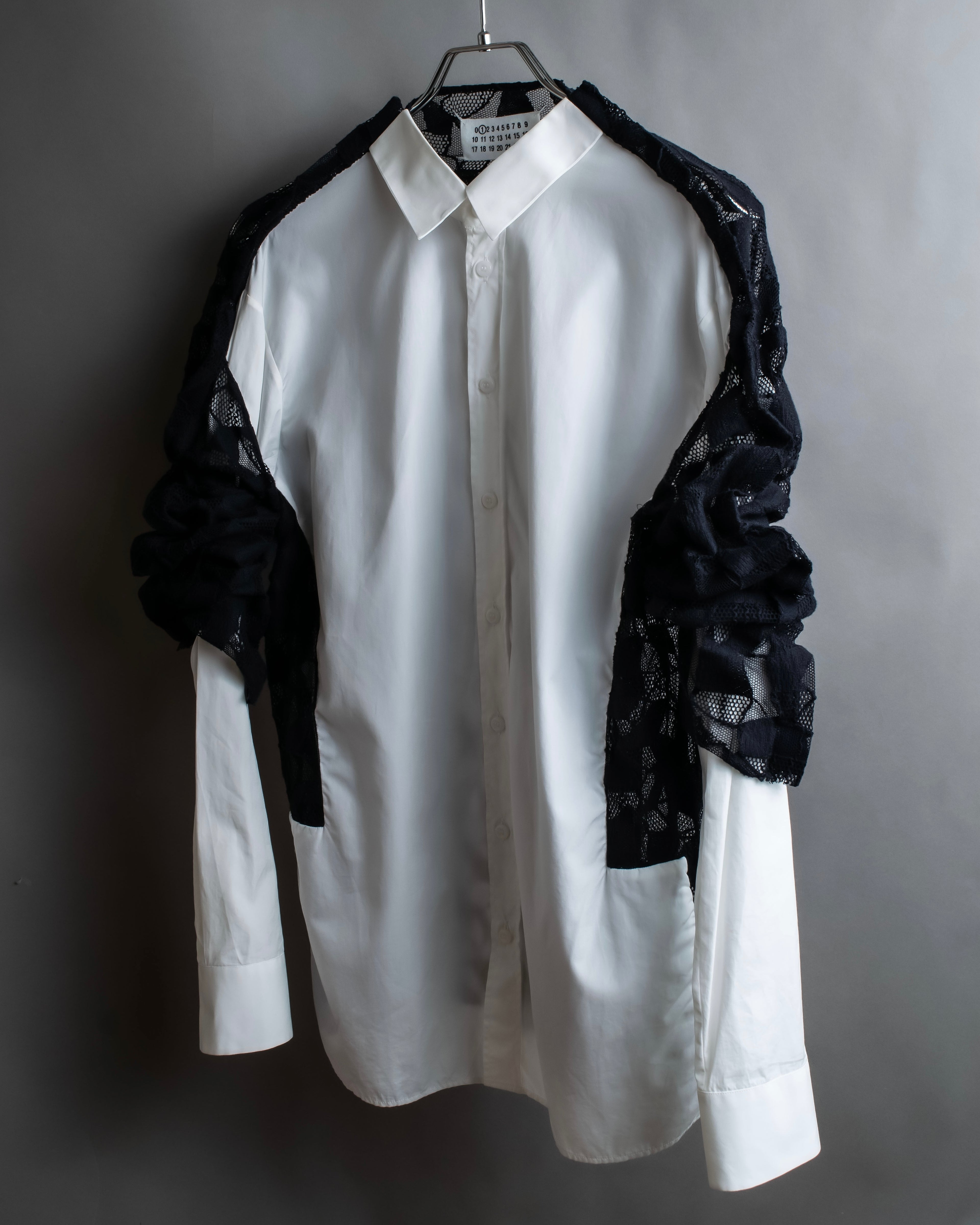 “Maison Margiela 20SS” Back lace attached design shirt