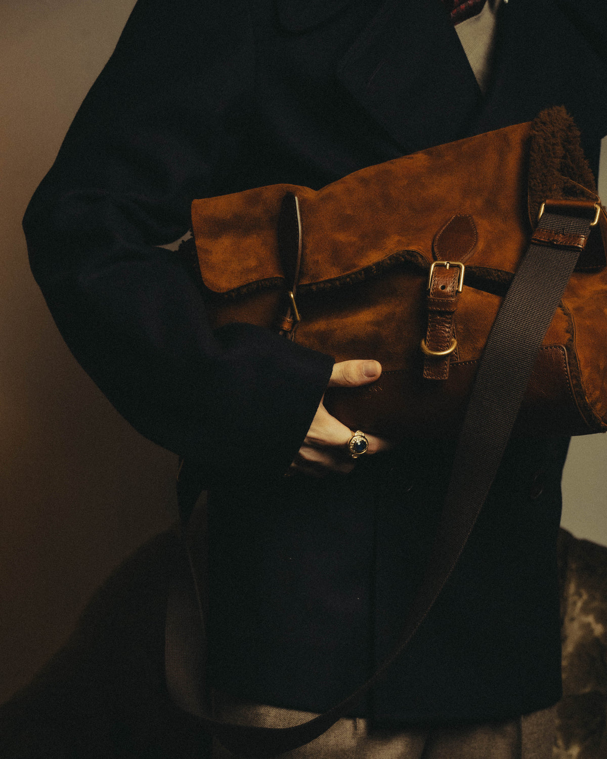 -SPECIAL- "Yves Saint Laurent" 00's Luxurious shearling double buckle messenger bag