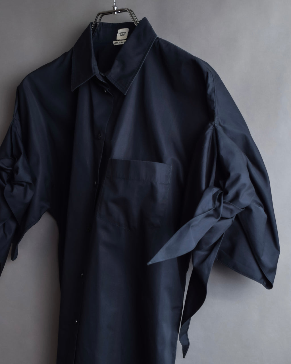 "HERMES" Gaultier period twisted sleeve cotton shirt