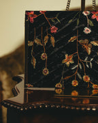 "VALENTINO" 80's-90's Ornately embroidered velvet chain shoulder bag
