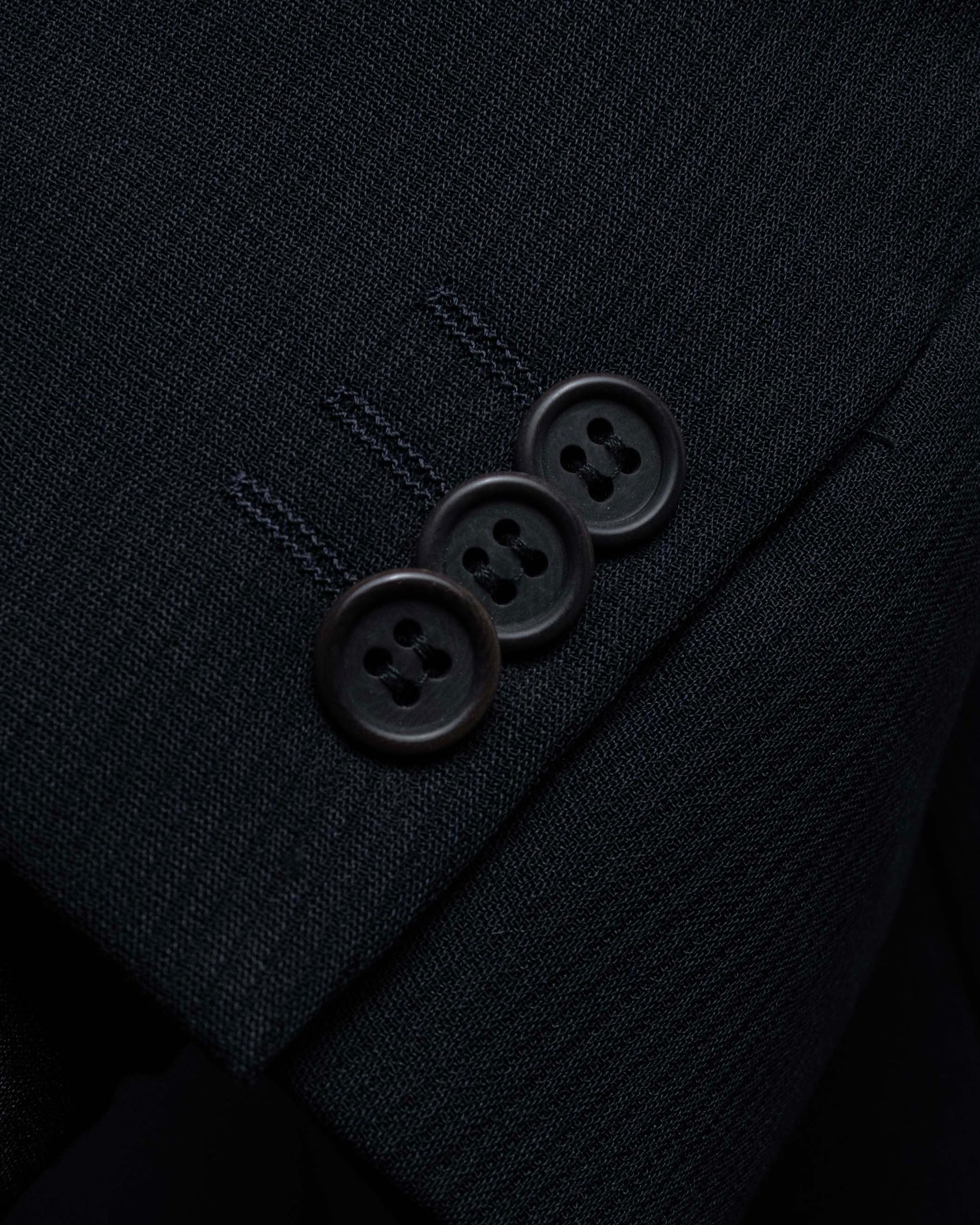 "GIORGIO ARMANI" LE COLLEZIONI line shadow stripe pattern set up