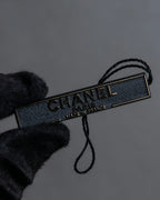 "CHANEL" Black camellia motif brooch
