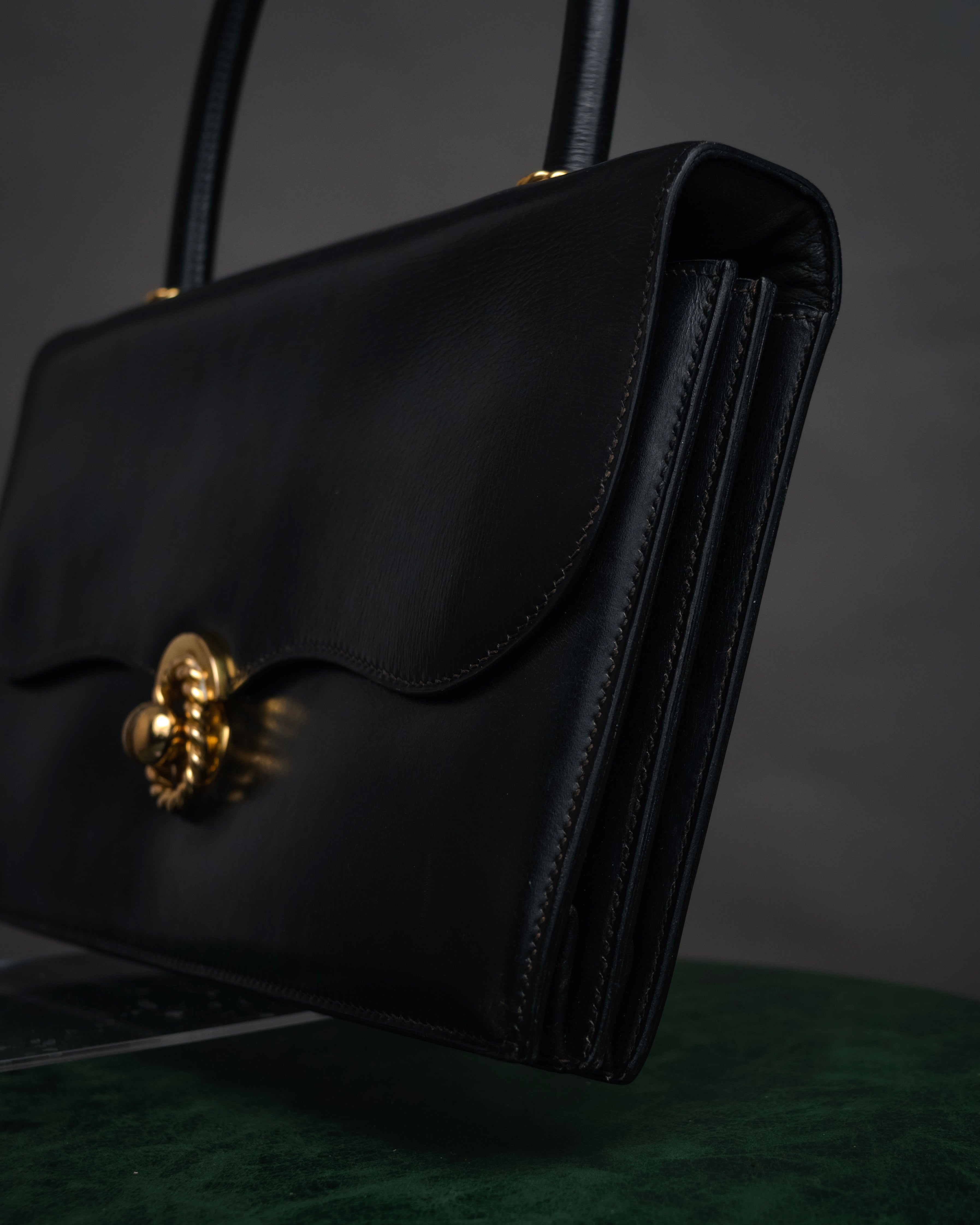 –SPECIAL– “HERMES” 50’s-60’s Escale box calf top handle bag