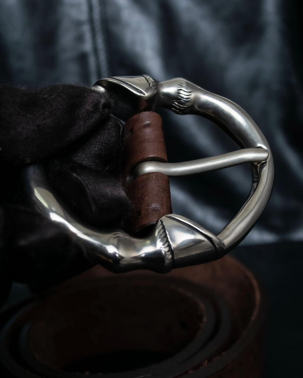 "GUCCI" Horse's foot motif antique style ring belt