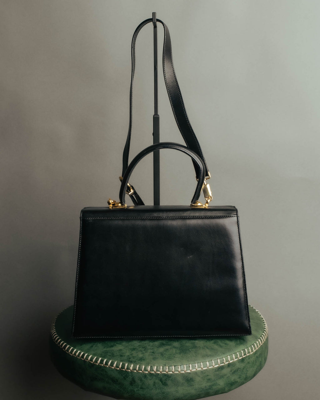 "Salvatore Ferragamo" 90's-00's Classic gancini leather top handle bag