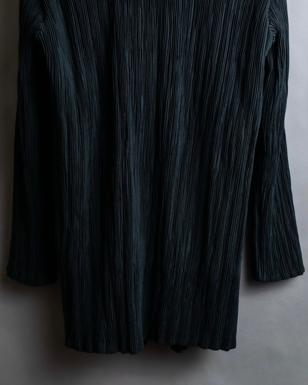 "ISSEY MIYAKE" Pleated vertical line shirt jacket