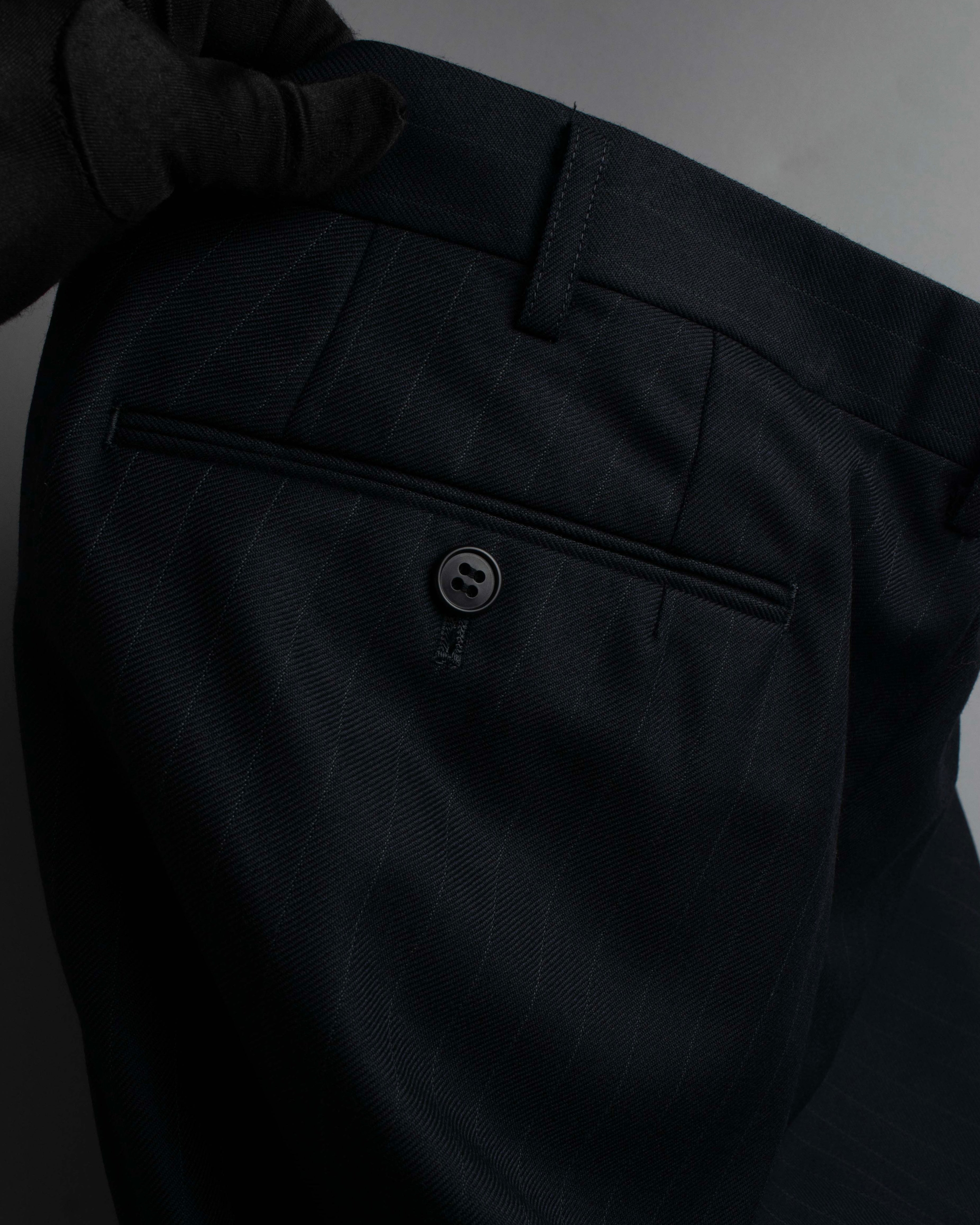 "YVES SAINT LAURENT" 00's shadow stripe pattern beautiful tailoring set up