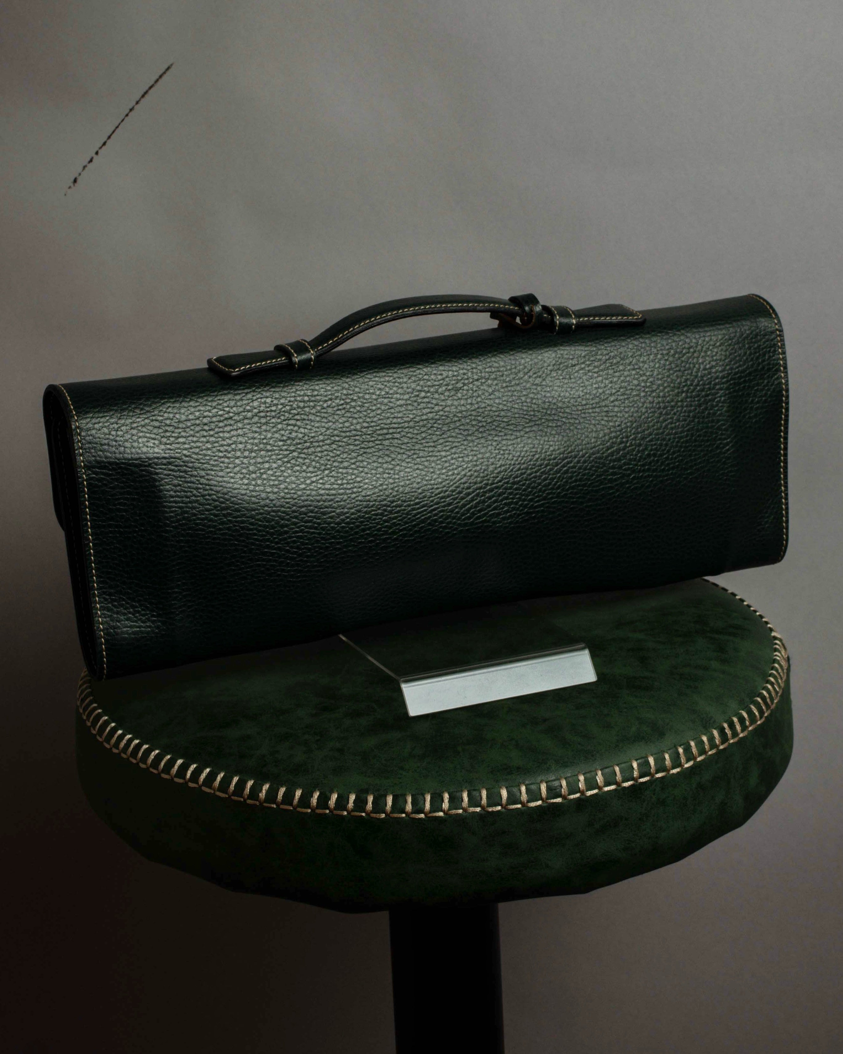 "E. MARINELLA Sottobraccio" Slide closure design 2way leather bag