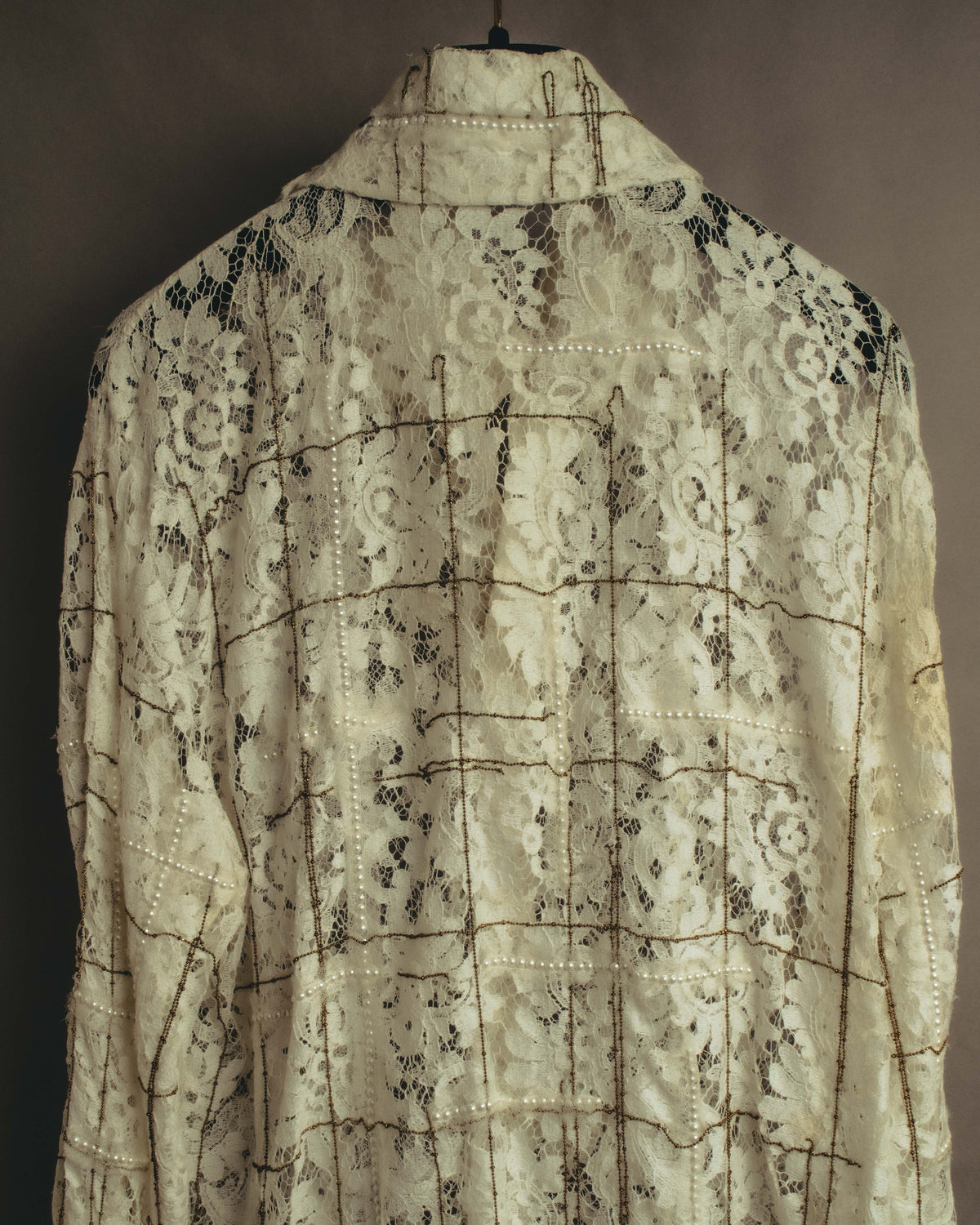-SPECIAL- "CHANEL" 10's-20's Embellished floral lace and pearl check oversized shirt