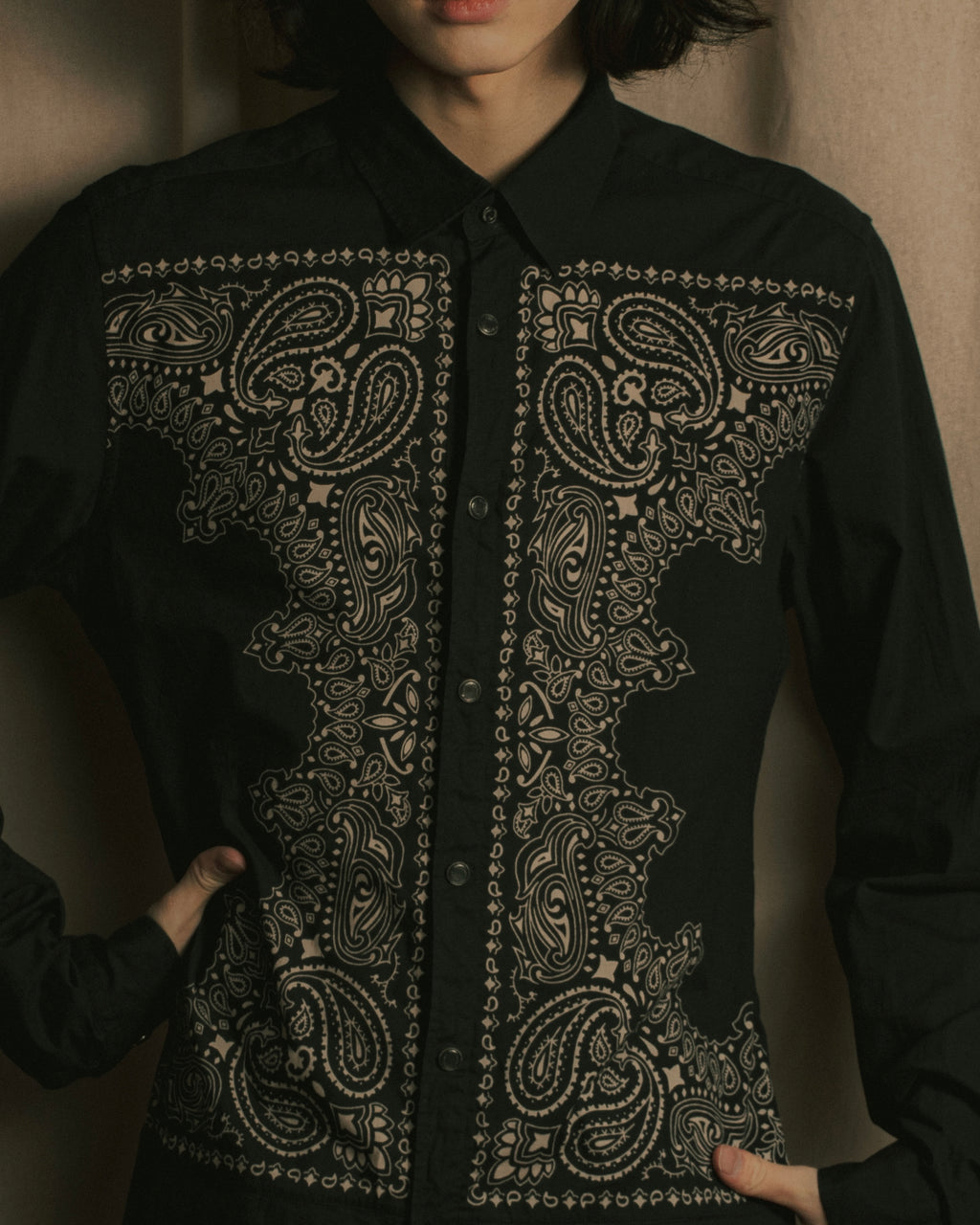 “GUCCI” 2011-12 Bandana panel print shirt