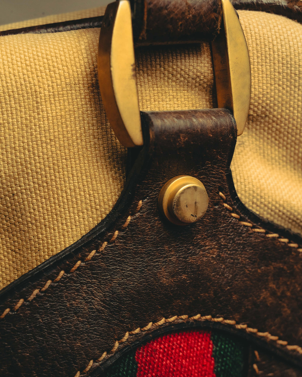 "GUCCI" 70's Iconic web travel shoulder bag
