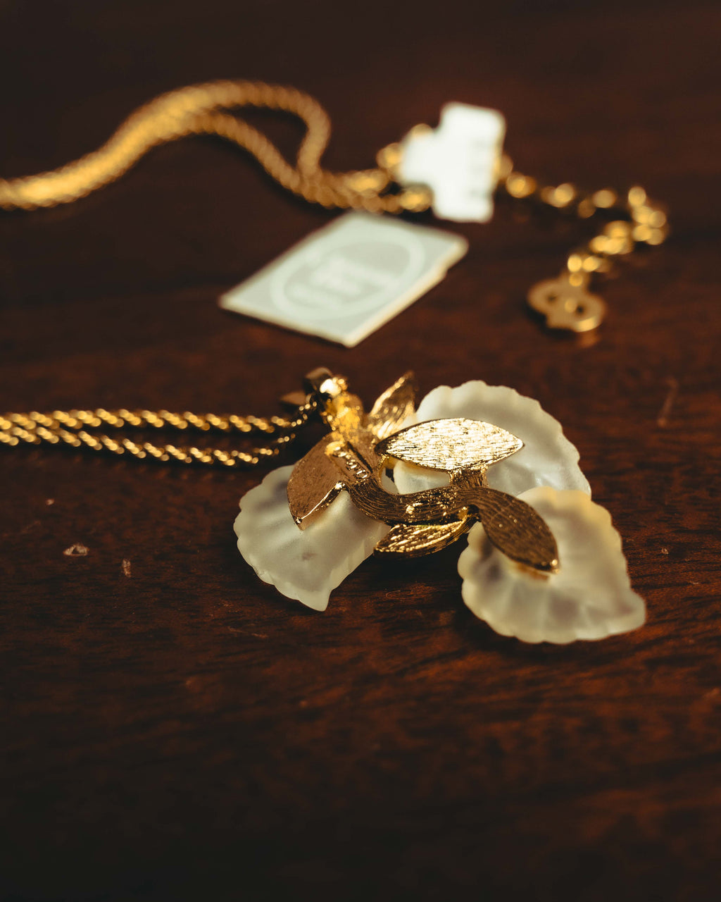"Christian Dior" 70's-80's Sculptural leaf pendant necklace