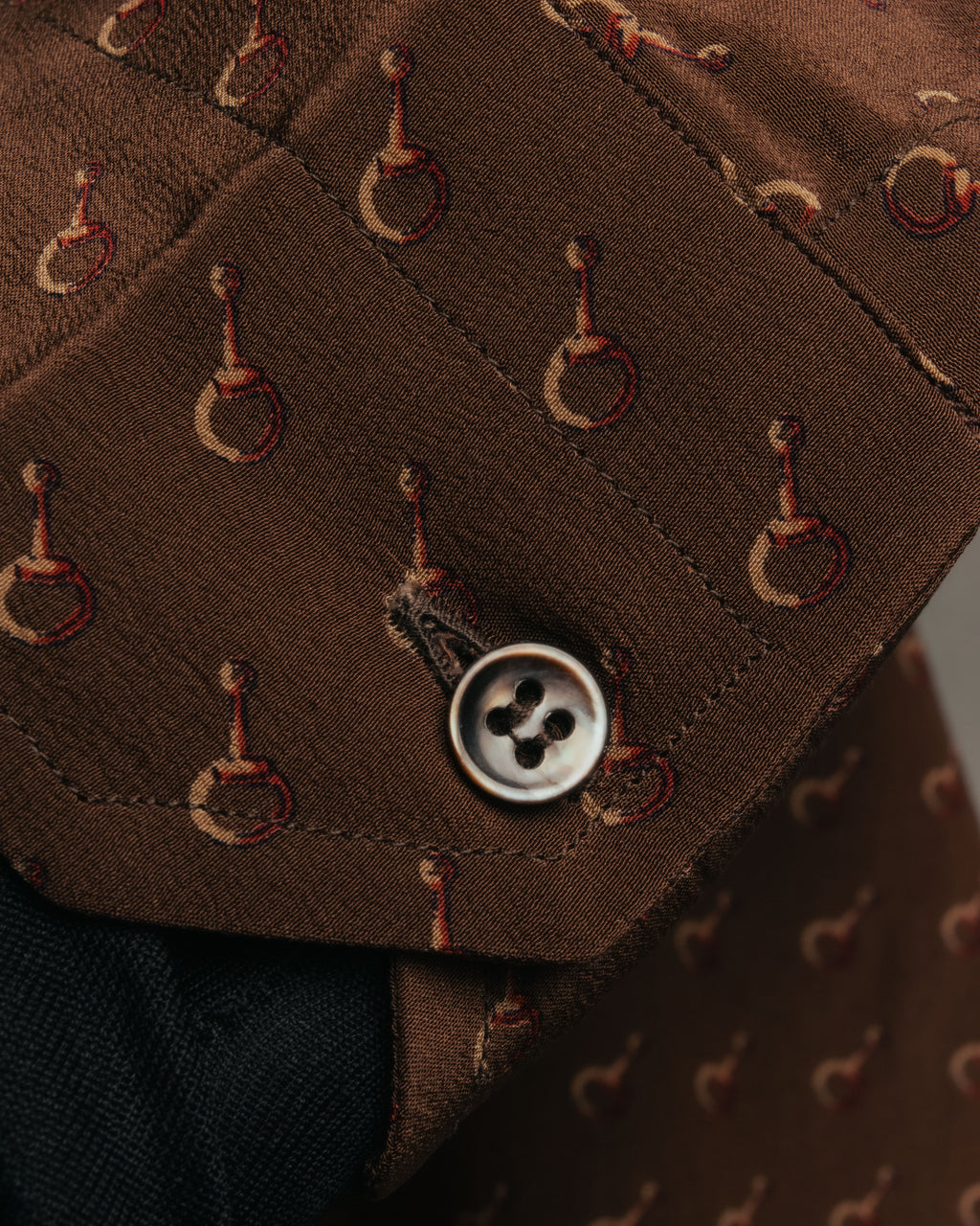 “GUCCI” 70’s horsebit monogram silk shirt
