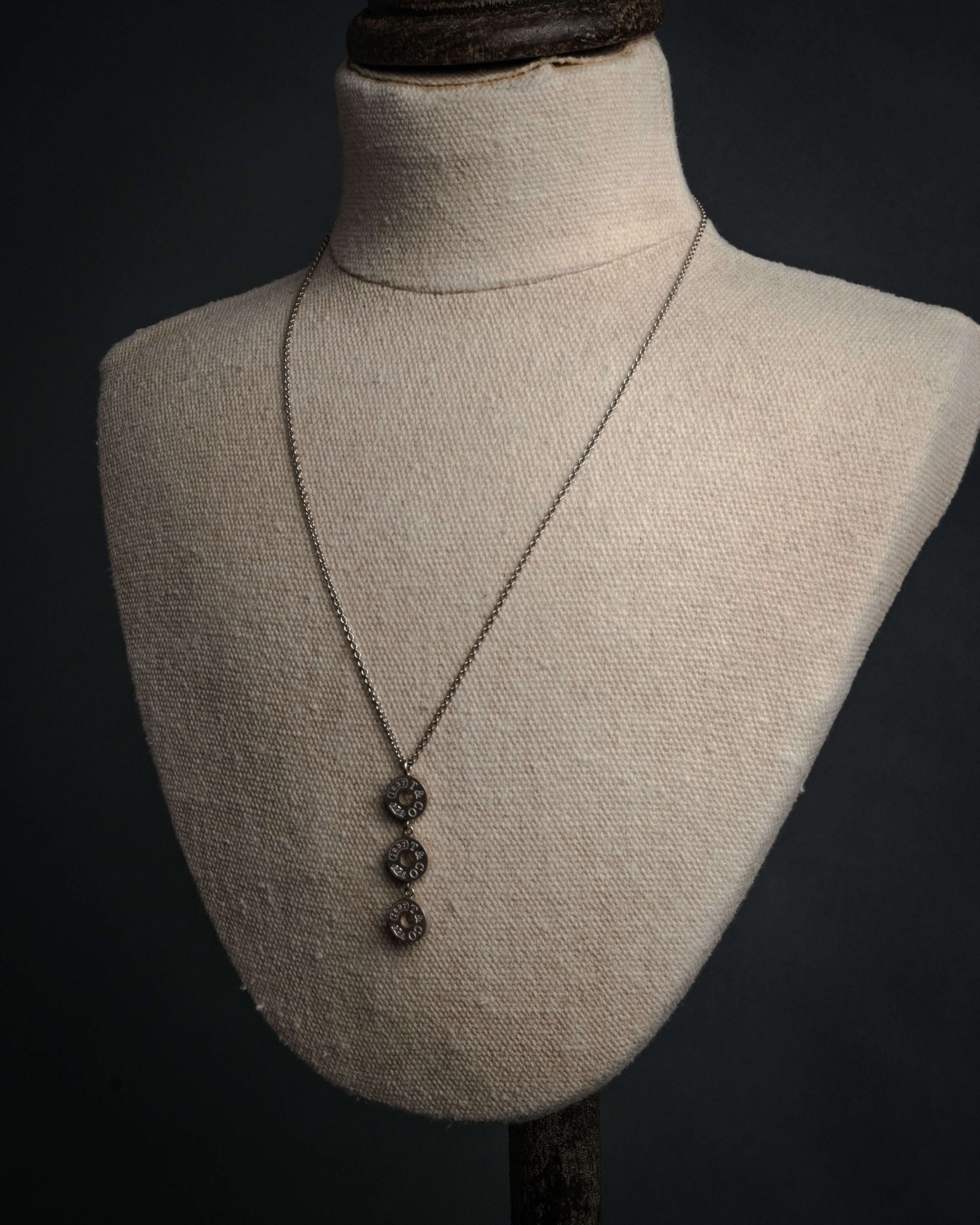 “TIFFANY & CO.” 2000’s 1837 three drop circle pendant