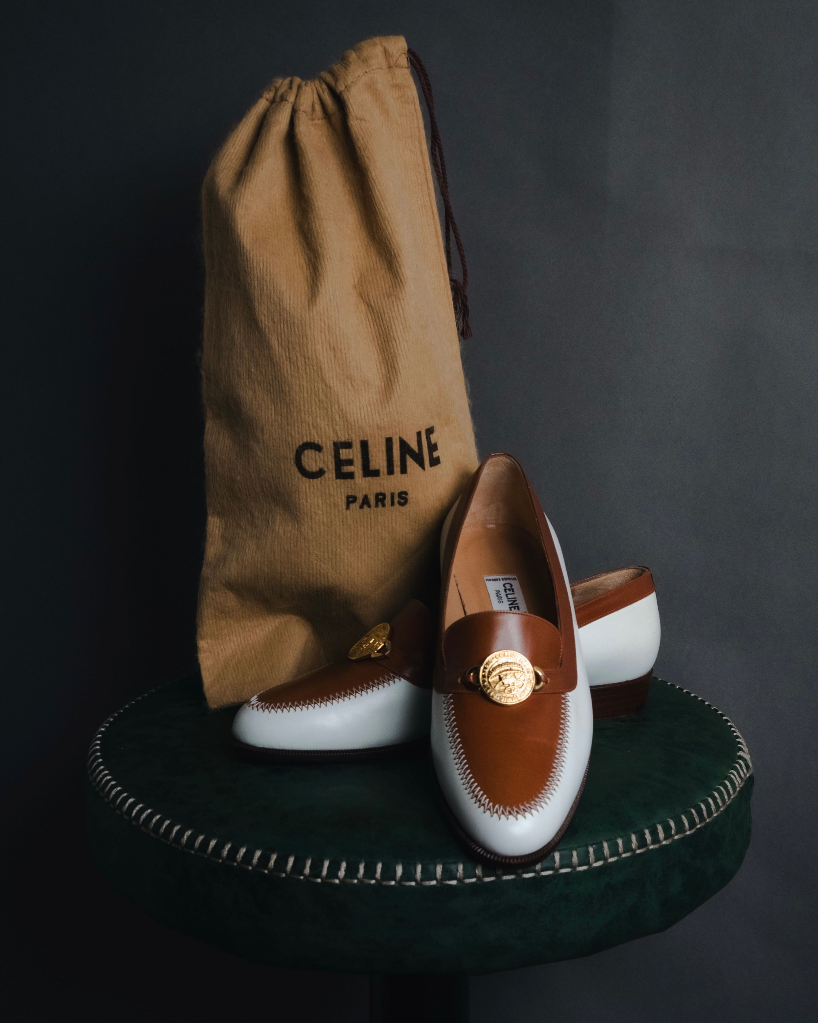 OLD CELINE ブローチ vintage archive 70-80s CELINE - Spectator Triumph Medallion Loafer - White - 70s 80s