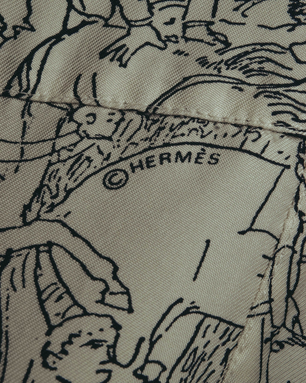 "Hermès" 70's-80's Scarf print shirt