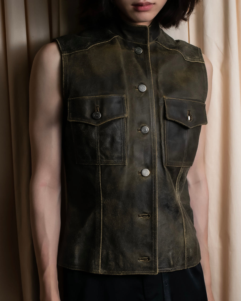 "CHANEL" 2000AW Karl Lagerfeld period calf leather vest