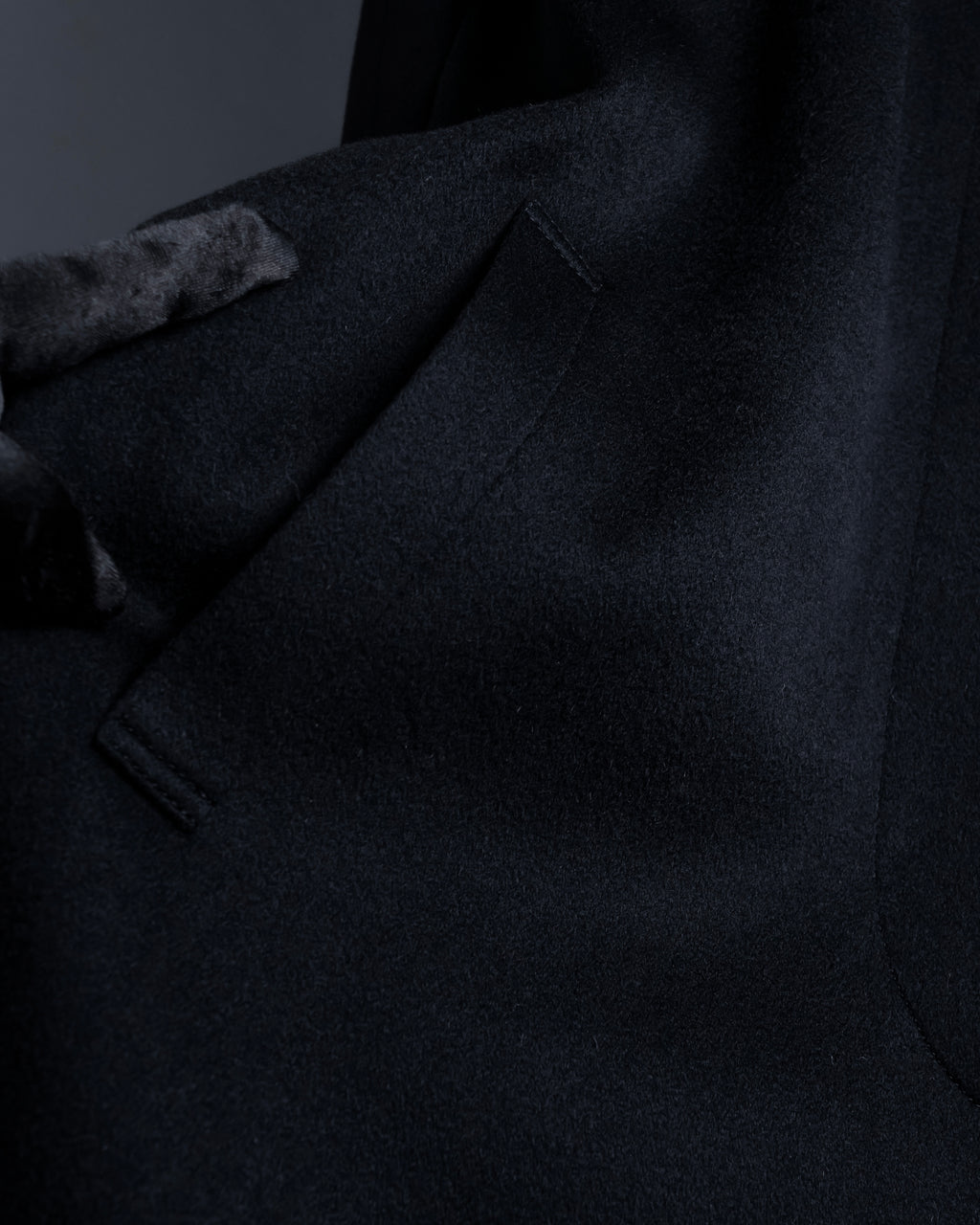 "Vintage raglan sleeve 100% cashmere stand-collar coat"