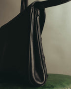 "CELINE" 70's-80's Classic black leather shoulder bag