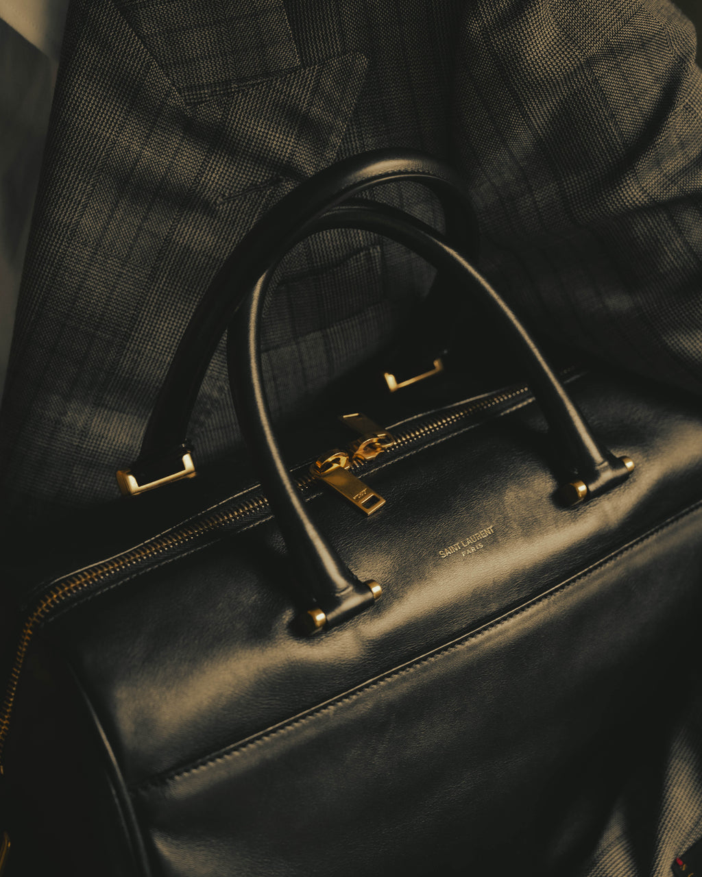 -SPECIAL- “Saint Laurent” 2012-2016 Classic Duffle 12 smooth calfskin bag